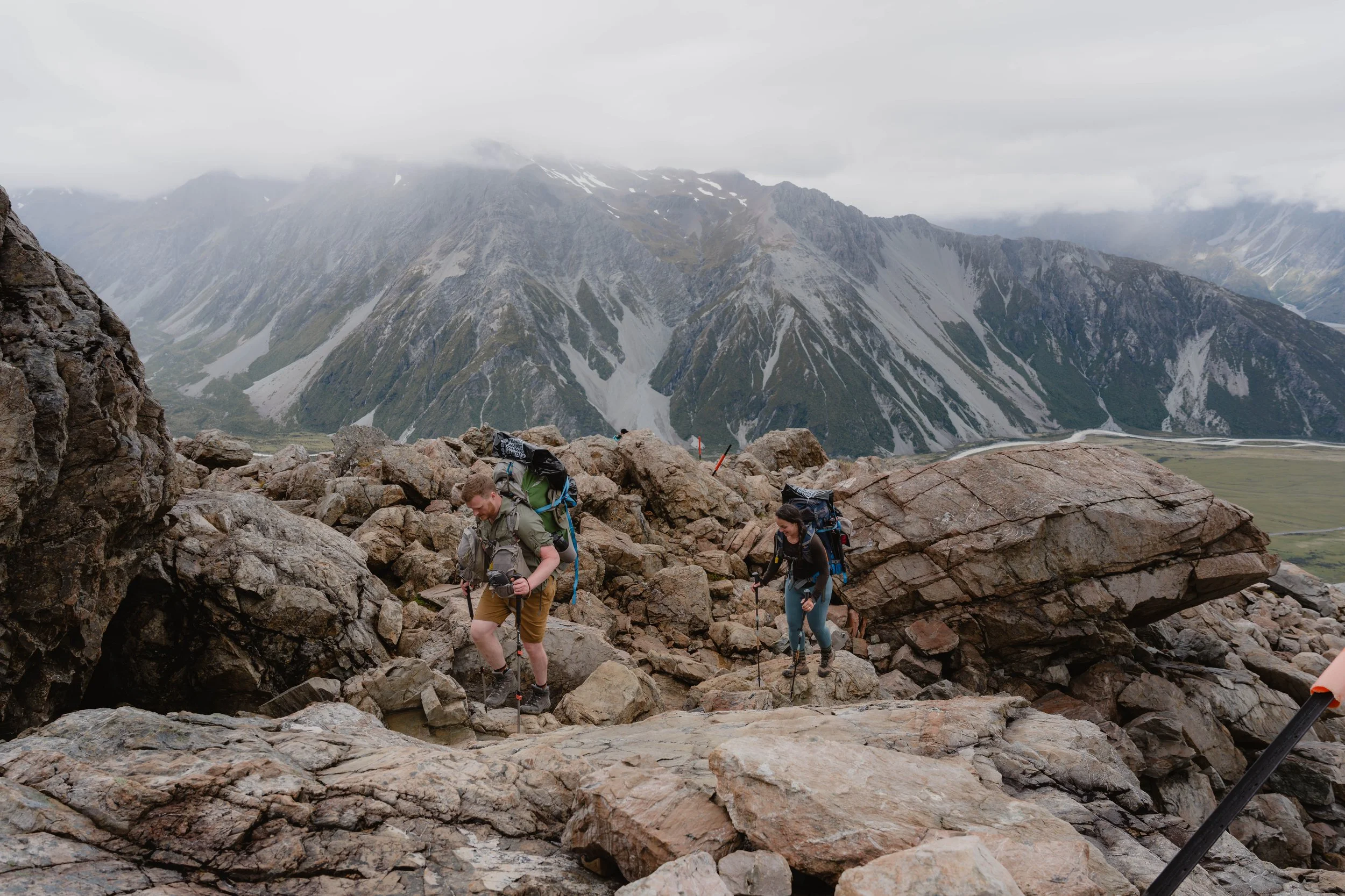 Victoria & Dylan - Mueller Hut-7.jpg
