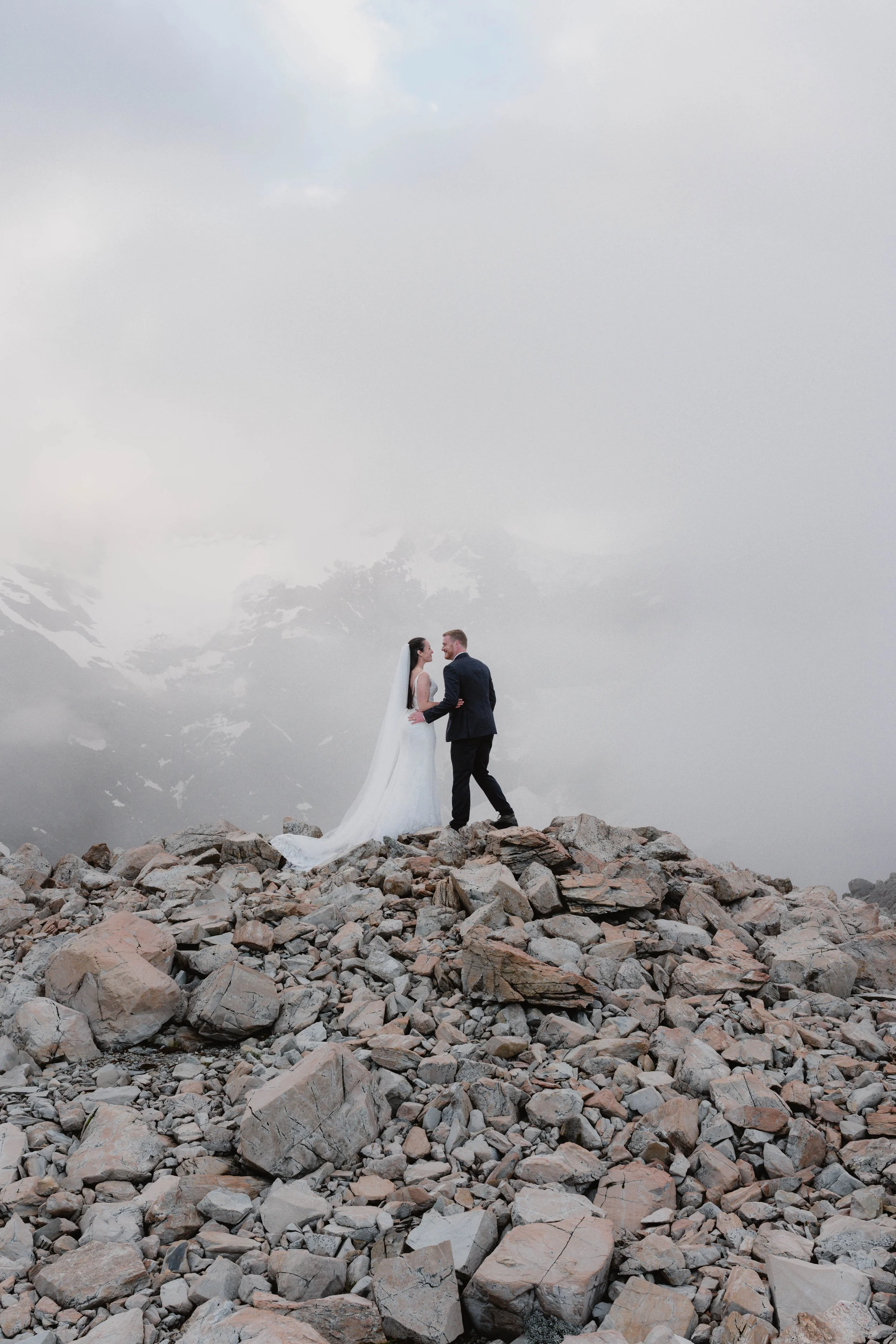 Victoria & Dylan - Mueller Hut-314.jpg