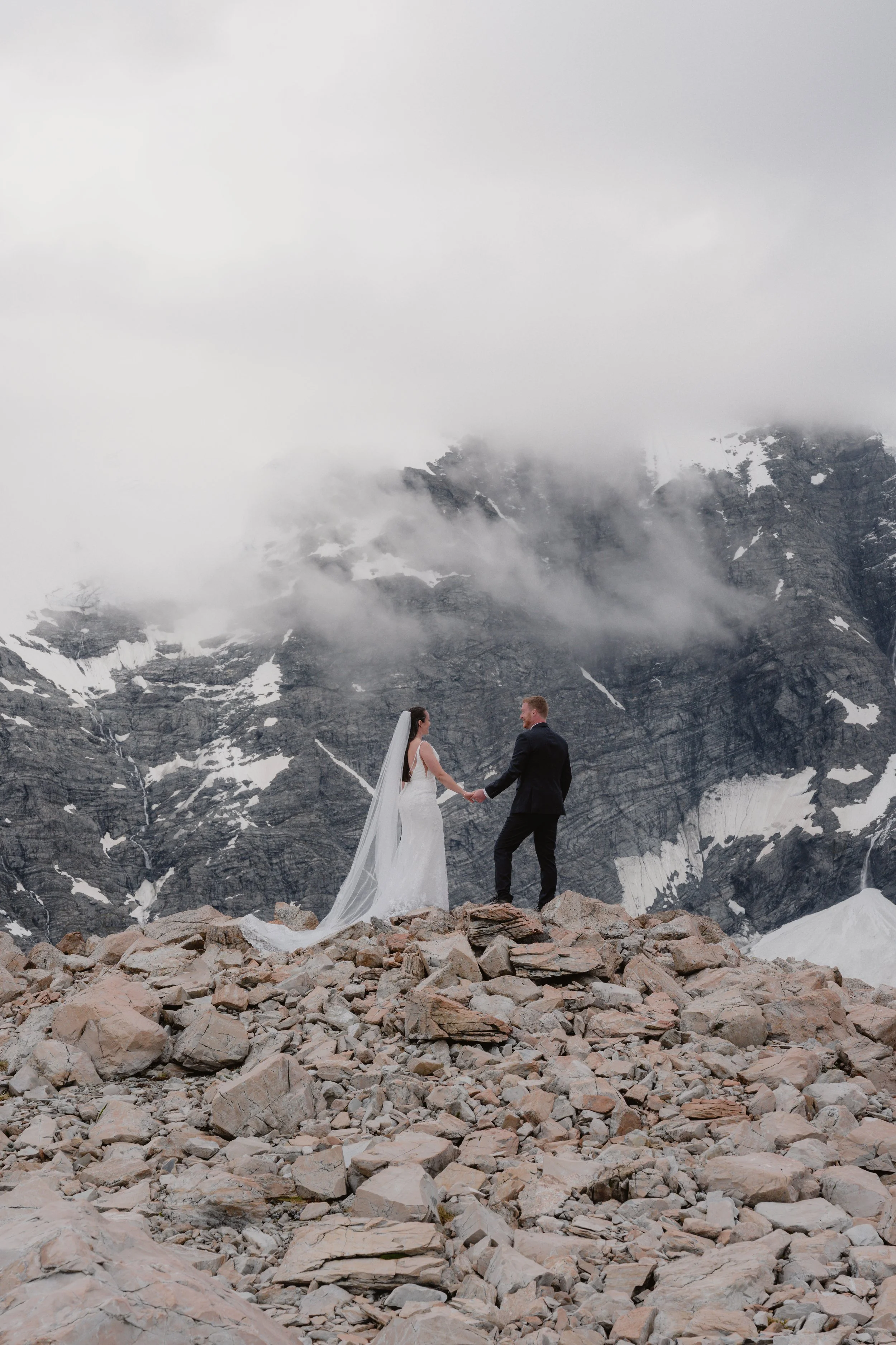 Victoria & Dylan - Mueller Hut-272.jpg