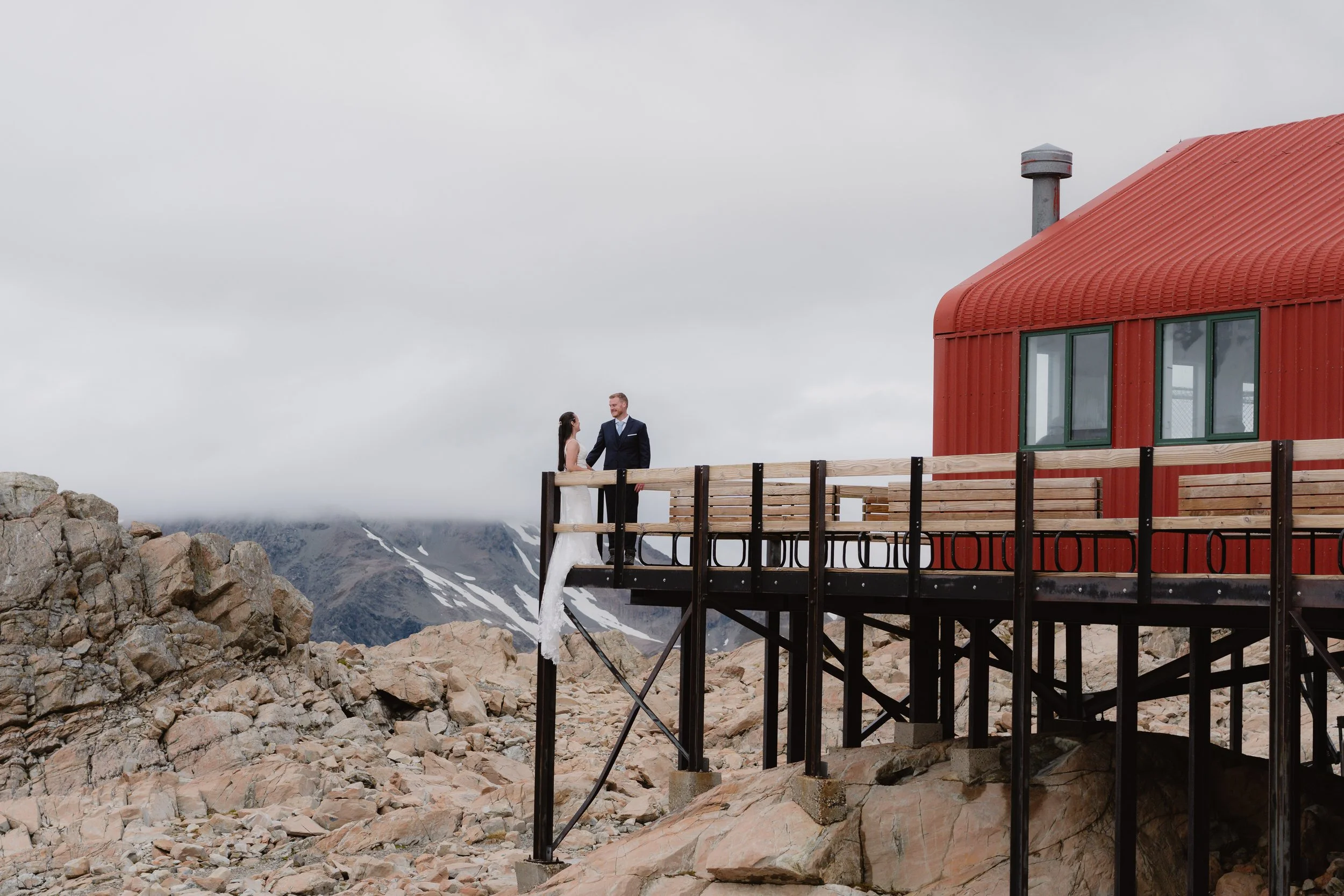Victoria & Dylan - Mueller Hut-182.jpg