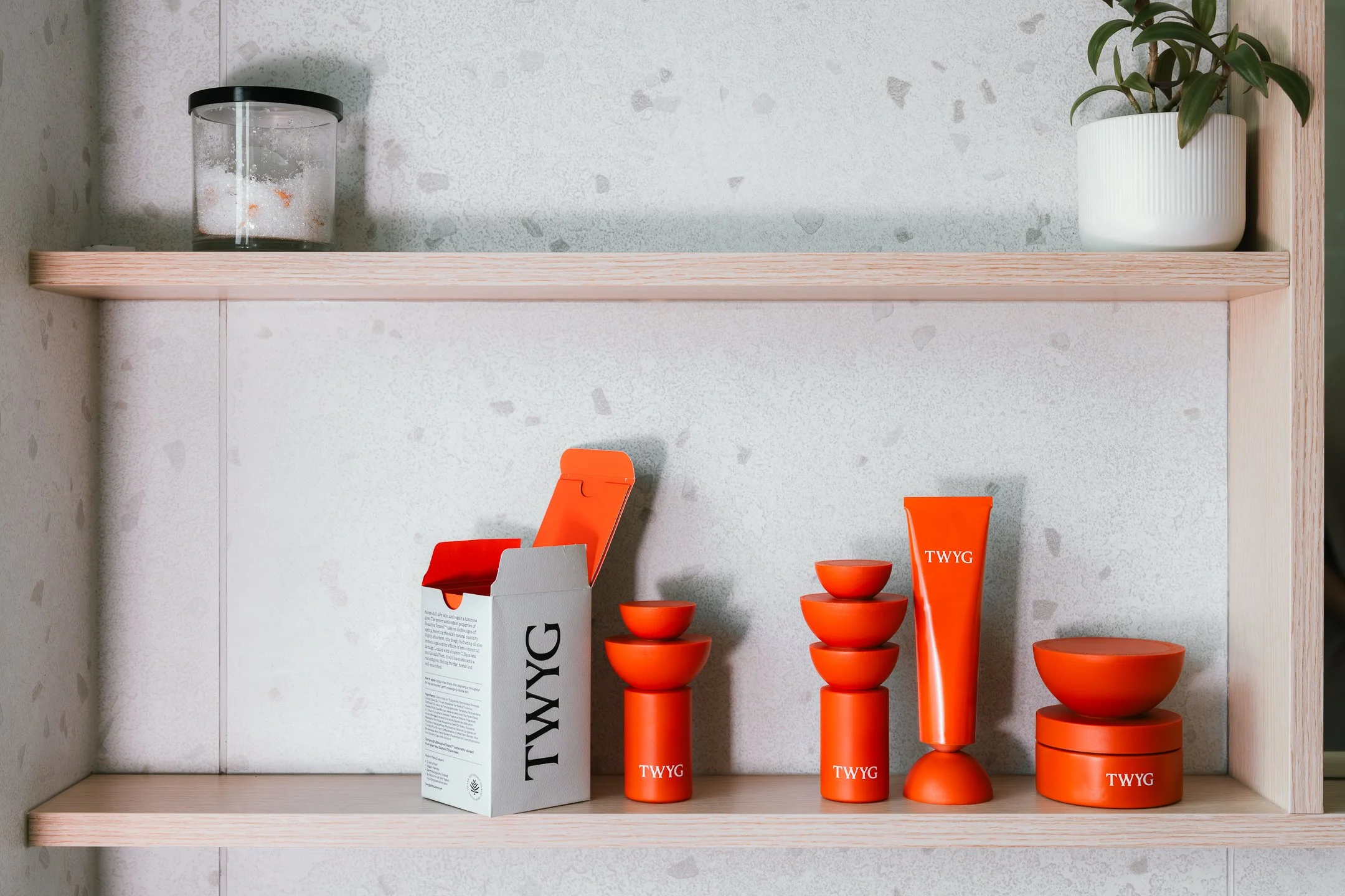 Scott Howes - TWYG - 8.jpg