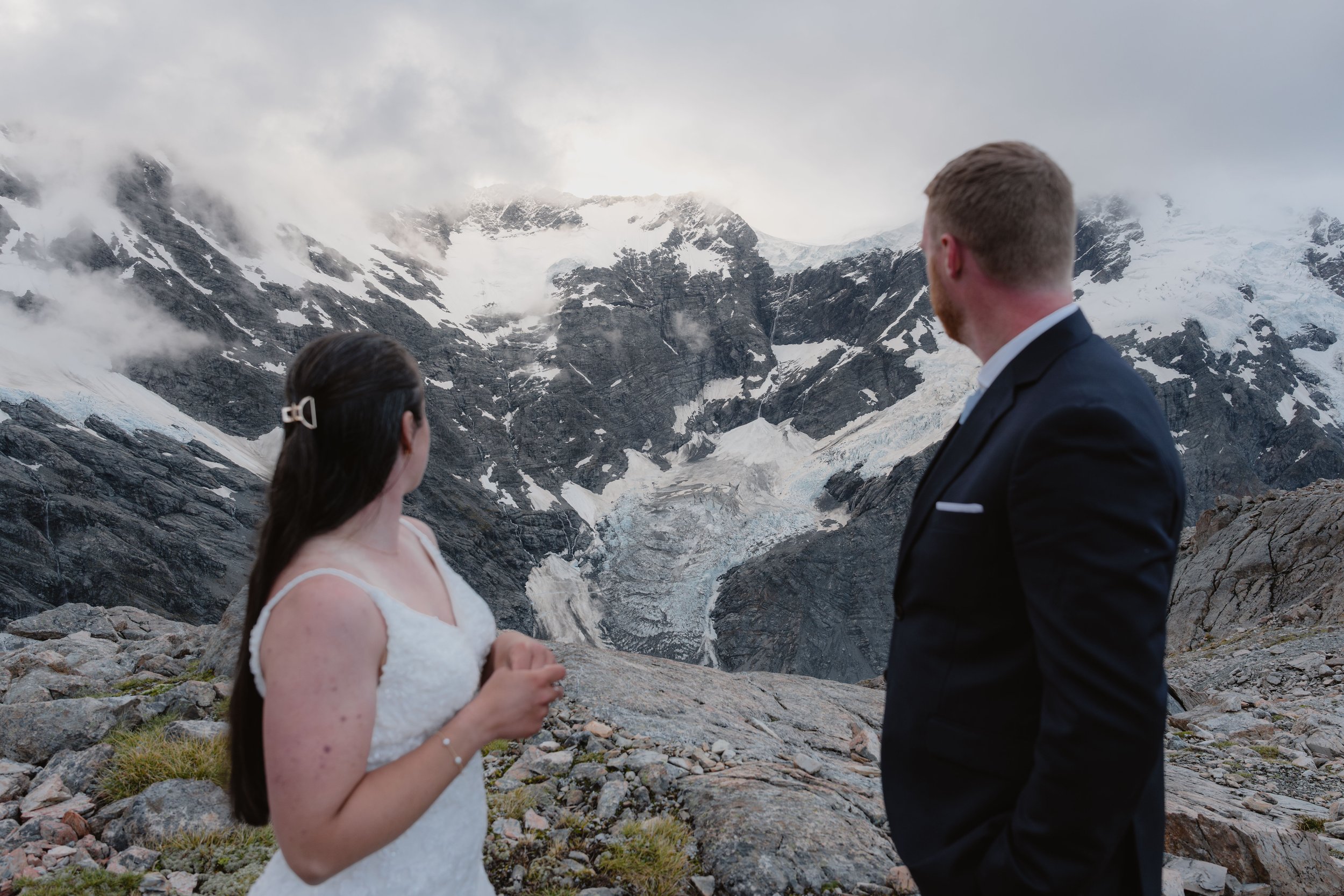 Victoria & Dylan - Mueller Hut-288.jpg