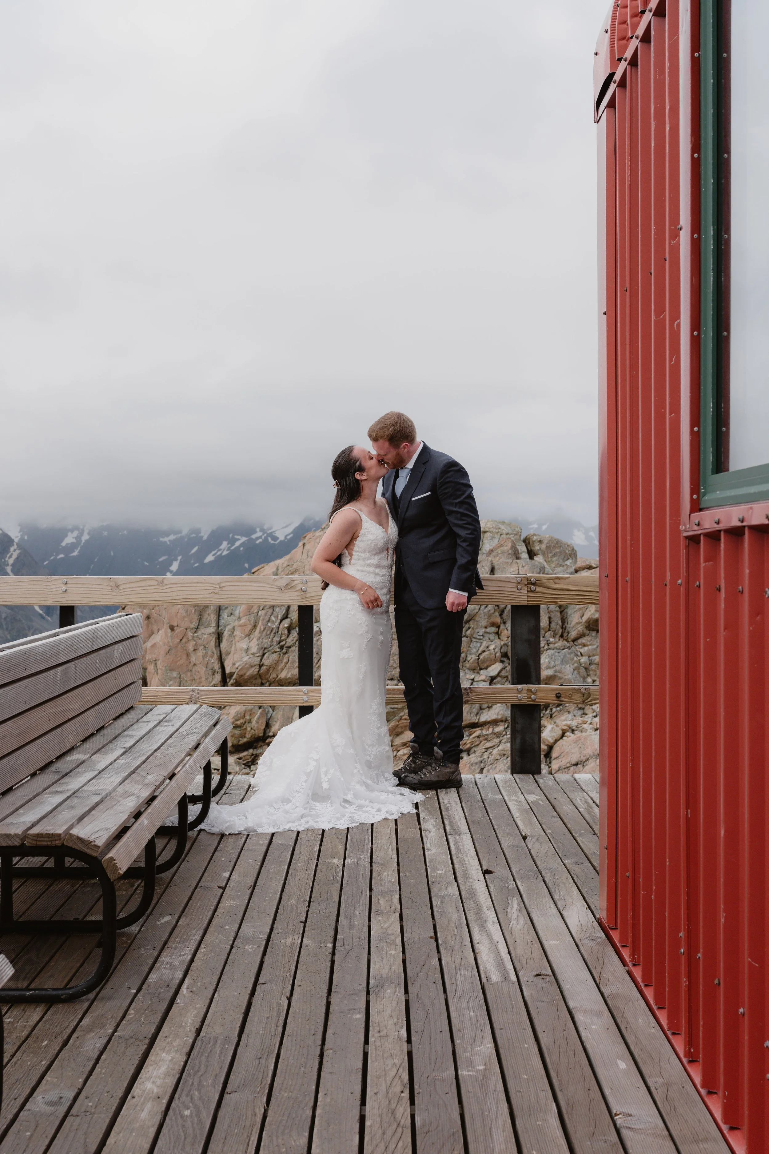 Victoria & Dylan - Mueller Hut-126.jpg