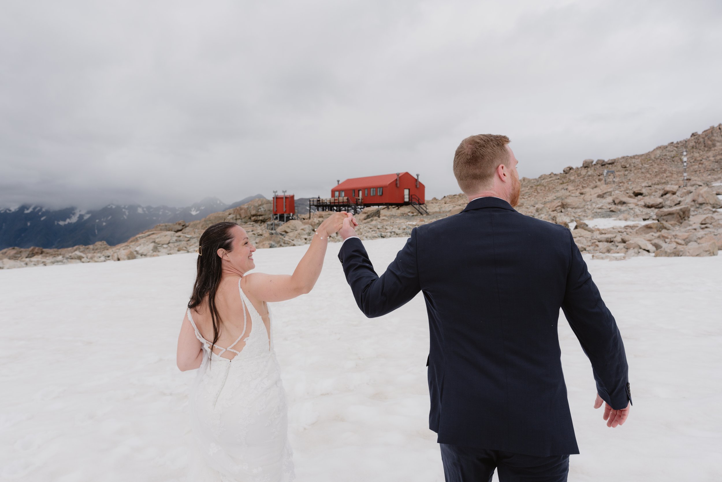 Victoria & Dylan - Mueller Hut-91.jpg