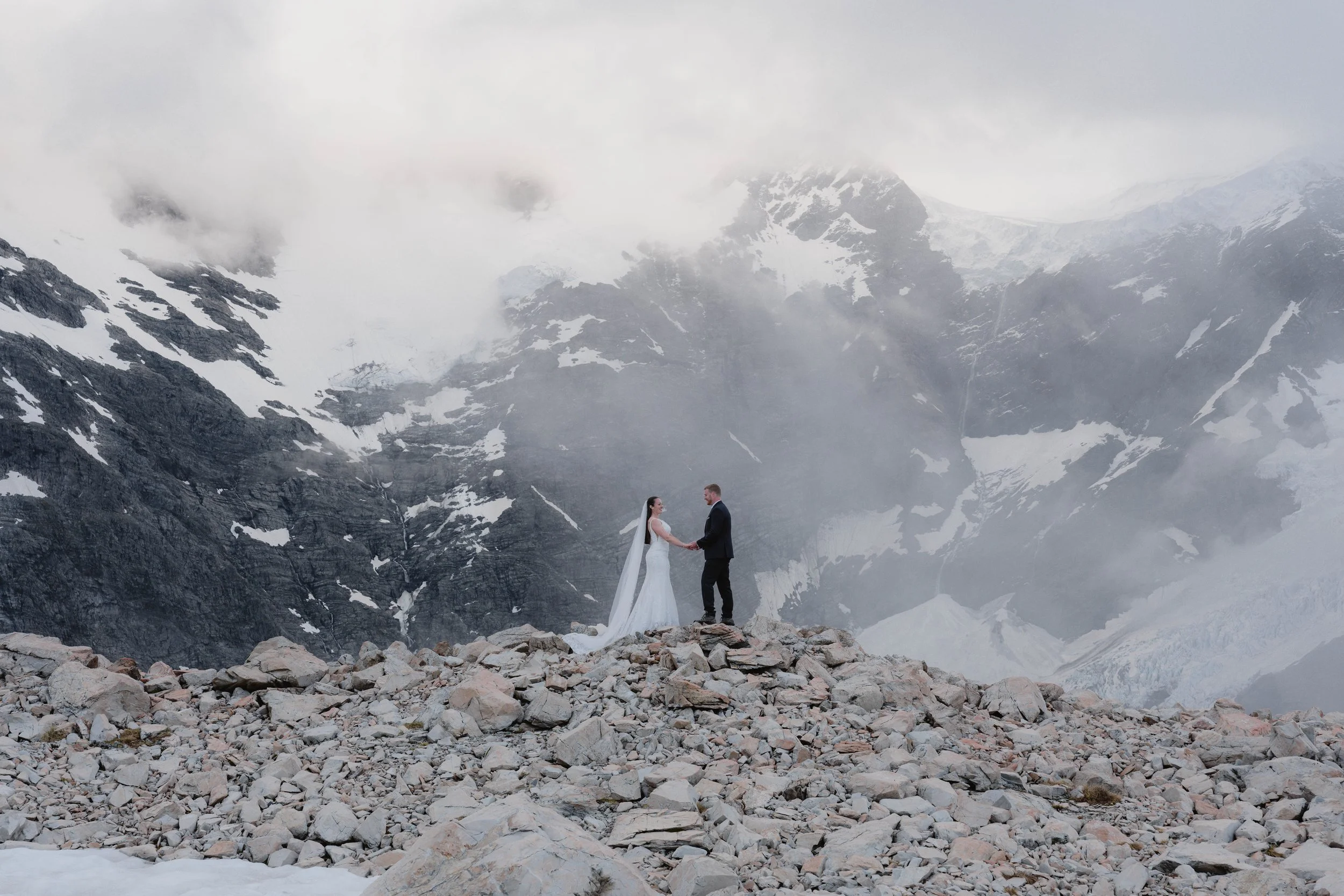 Victoria & Dylan - Mueller Hut-291.jpg