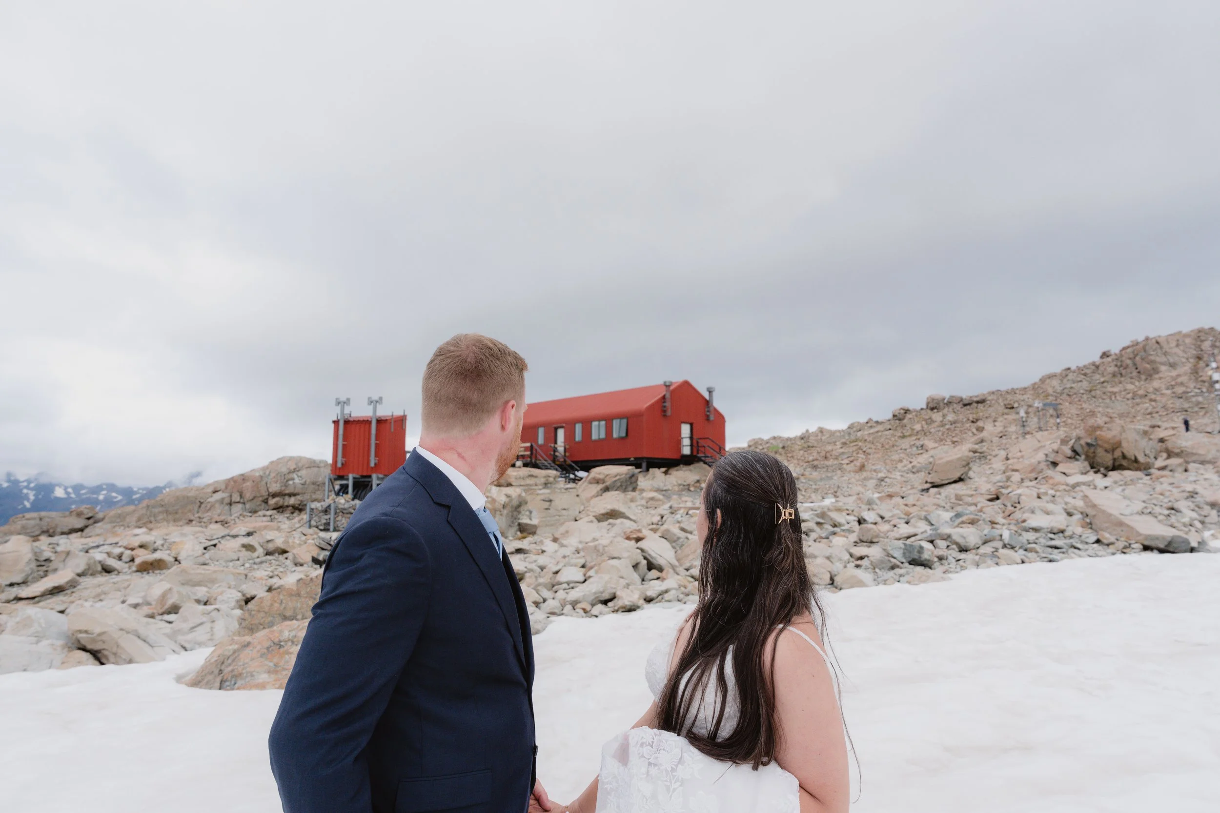 Victoria & Dylan - Mueller Hut-222.jpg