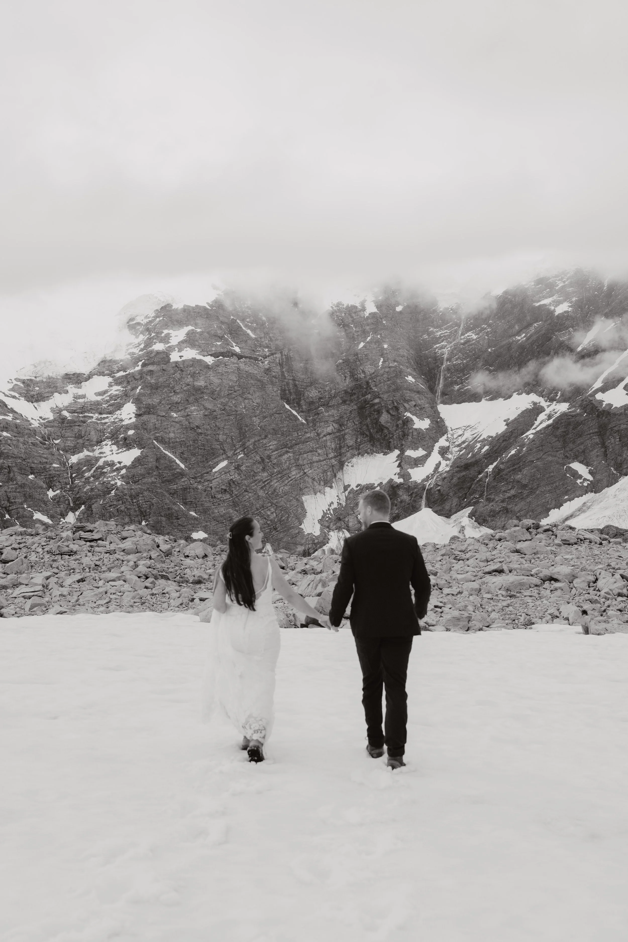 Victoria & Dylan - Mueller Hut-251.jpg