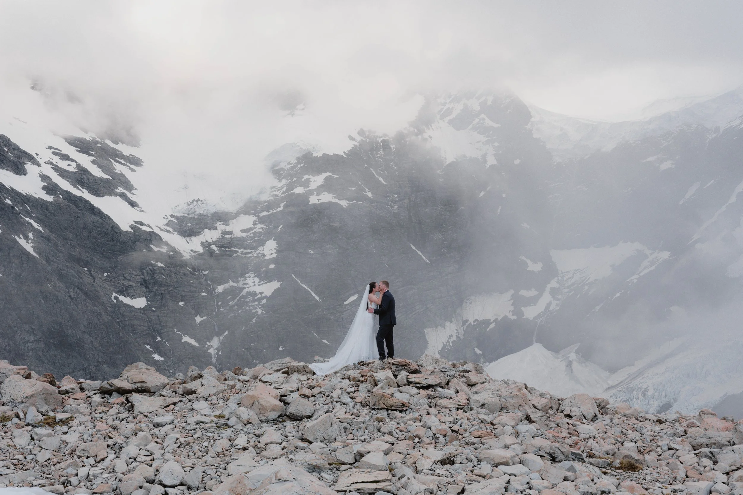 Victoria & Dylan - Mueller Hut-298.jpg