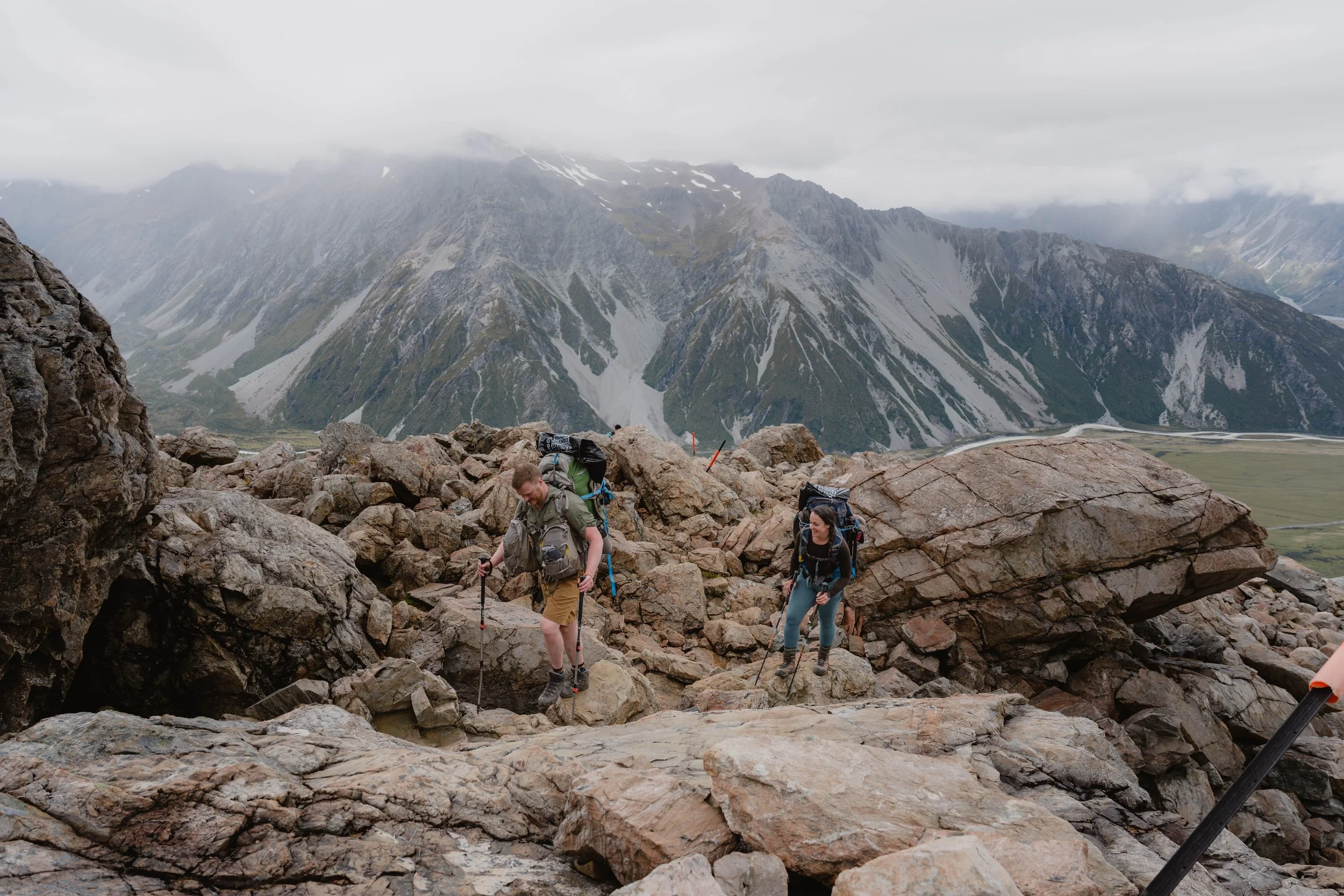 Victoria & Dylan - Mueller Hut-6.jpg