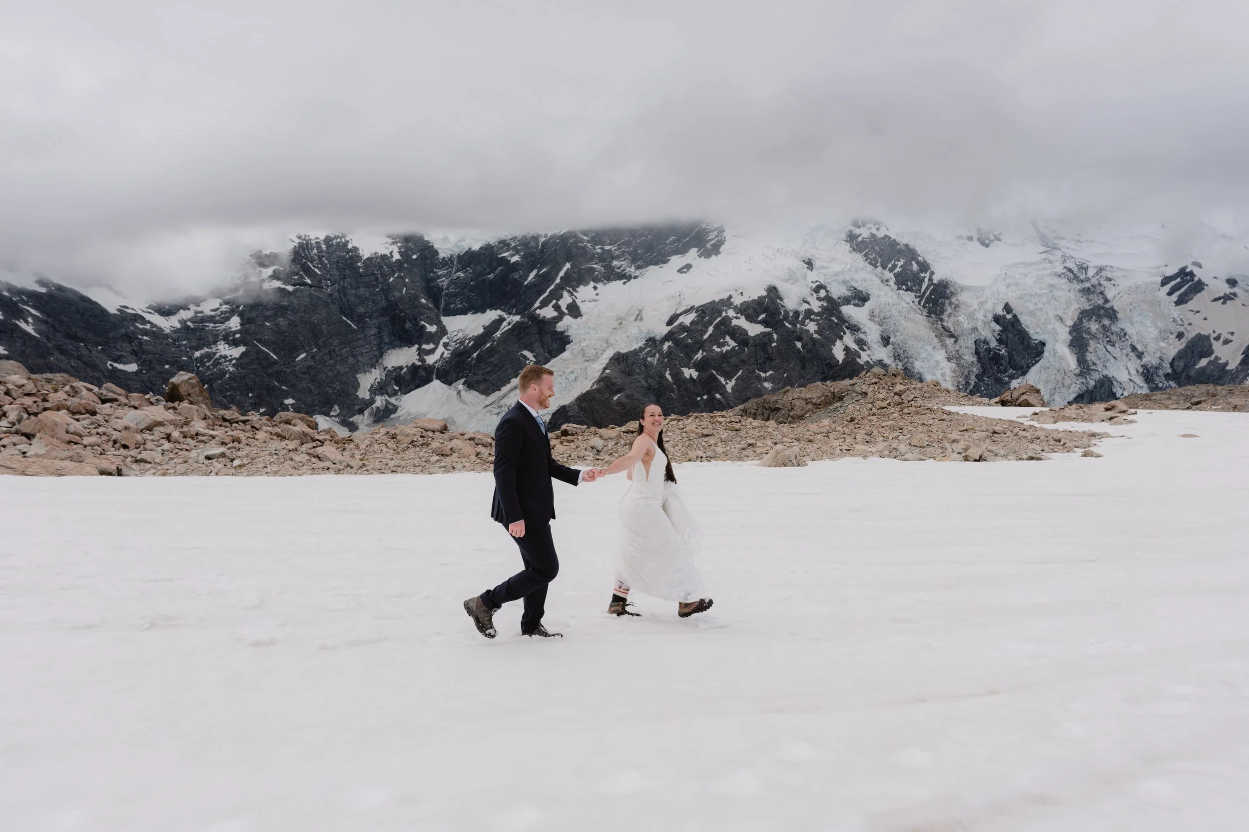 Victoria & Dylan - Mueller Hut-82.jpg