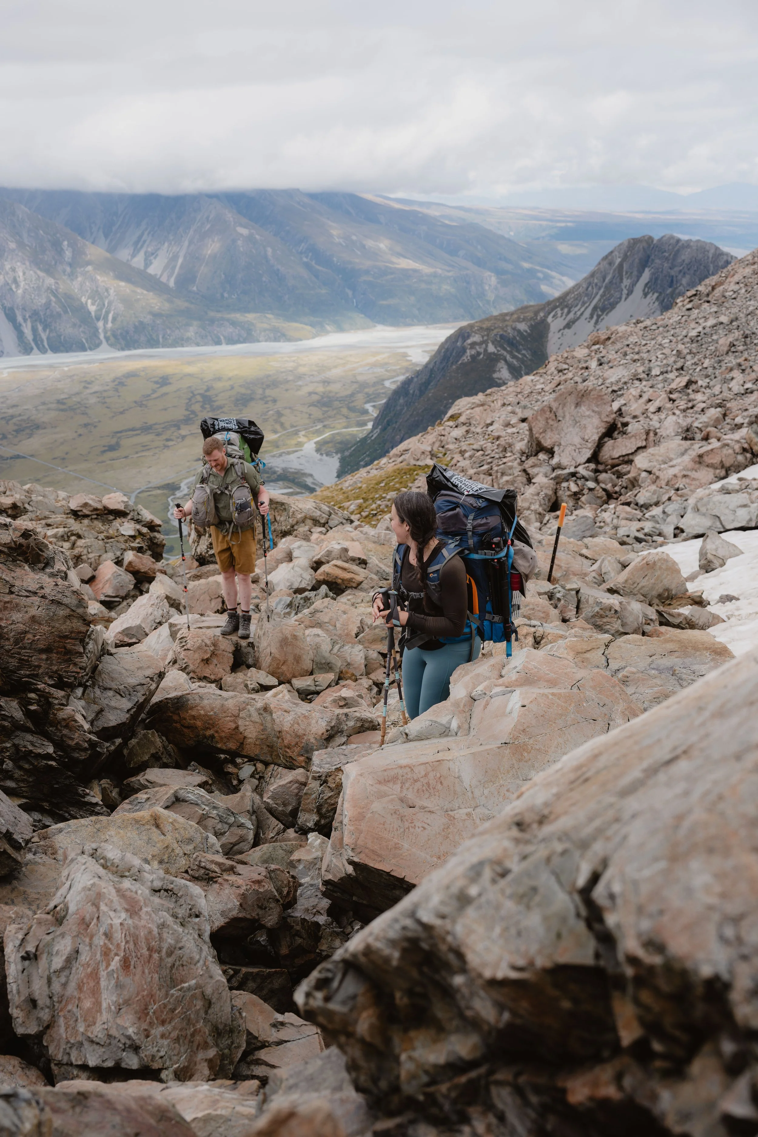 Victoria & Dylan - Mueller Hut-12.jpg