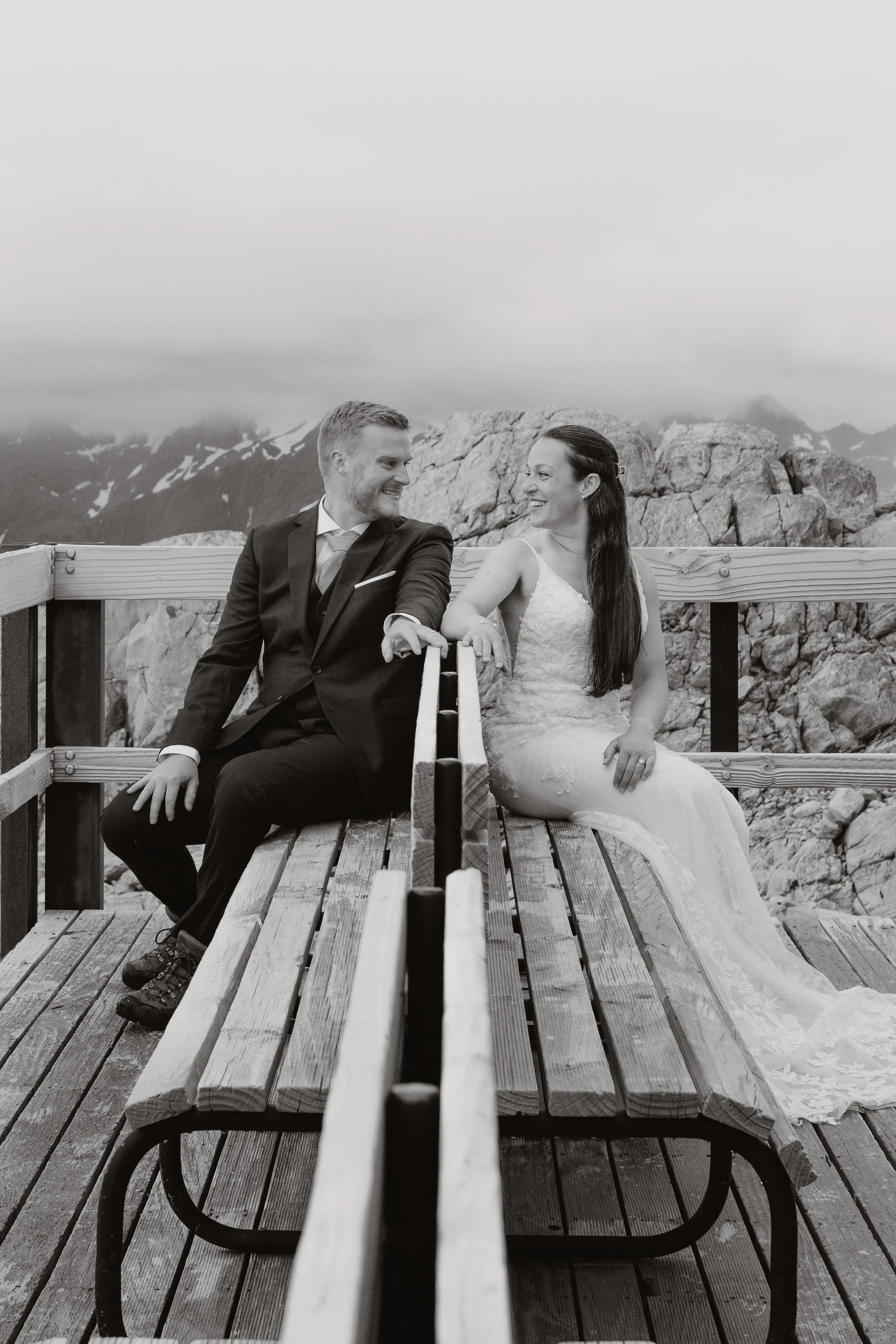 Victoria & Dylan - Mueller Hut-144.jpg