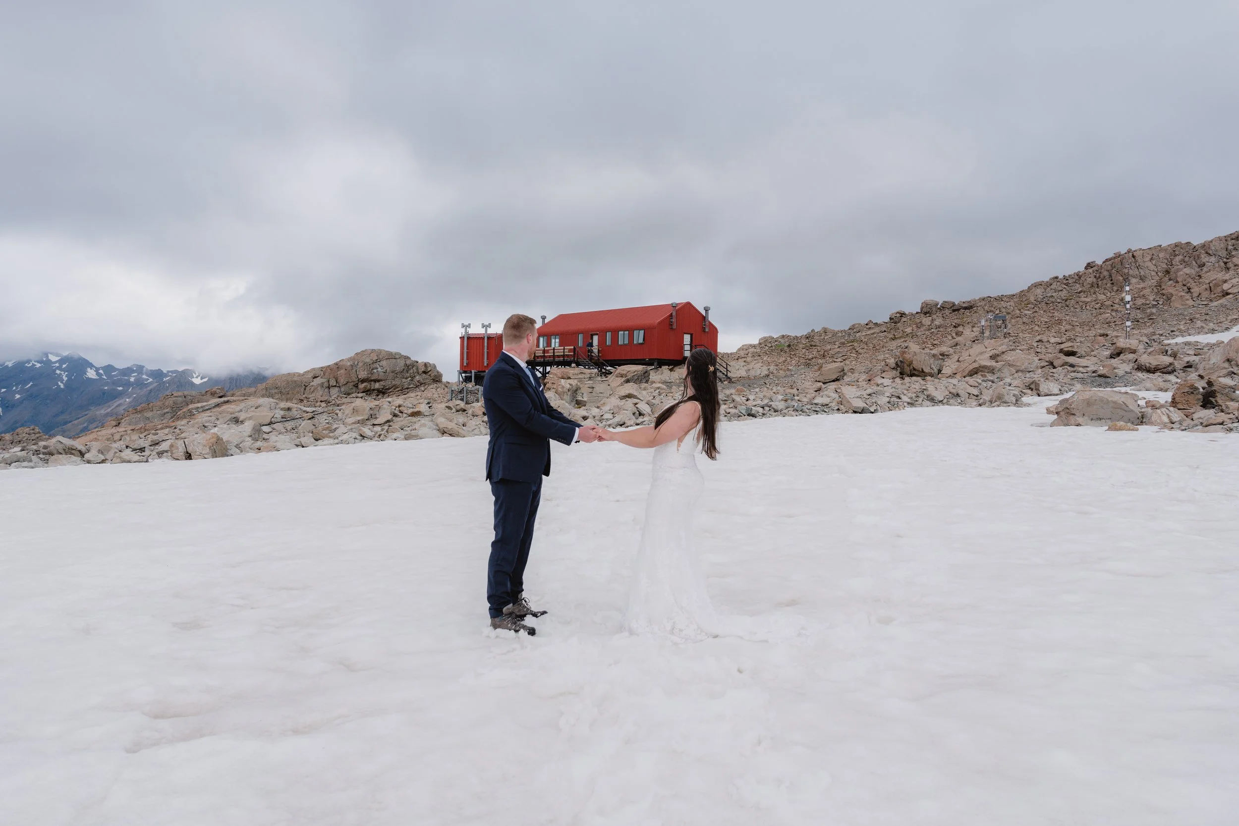 Victoria & Dylan - Mueller Hut-247.jpg