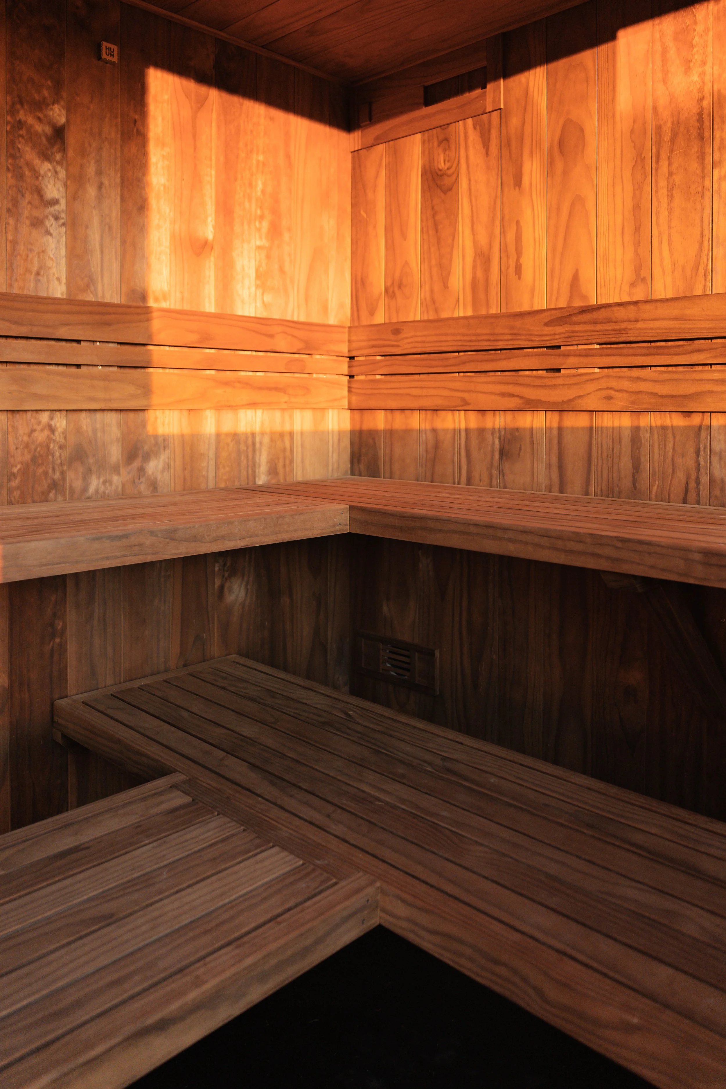 Sustainable Saunas-101.jpg