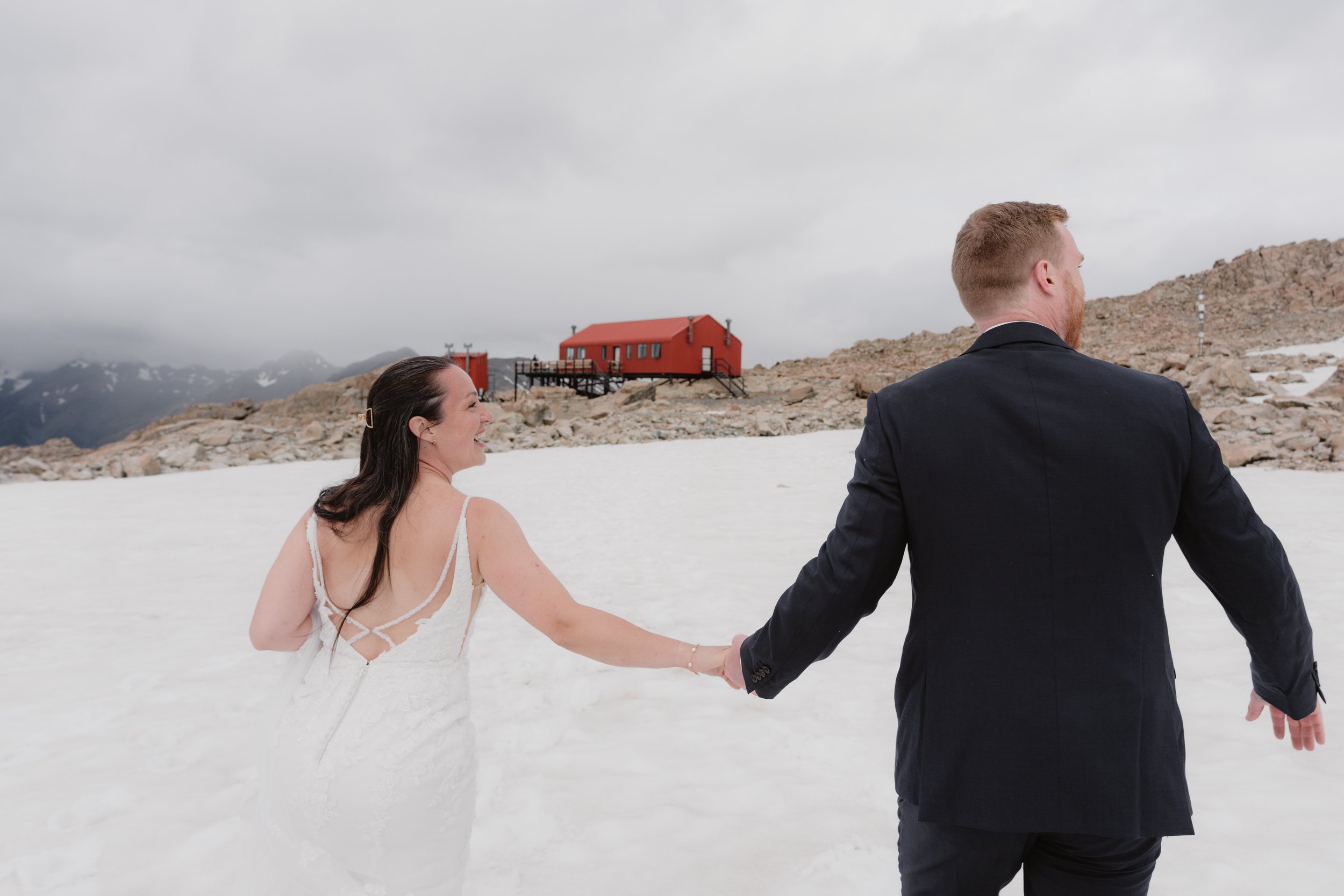 Victoria & Dylan - Mueller Hut-89.jpg