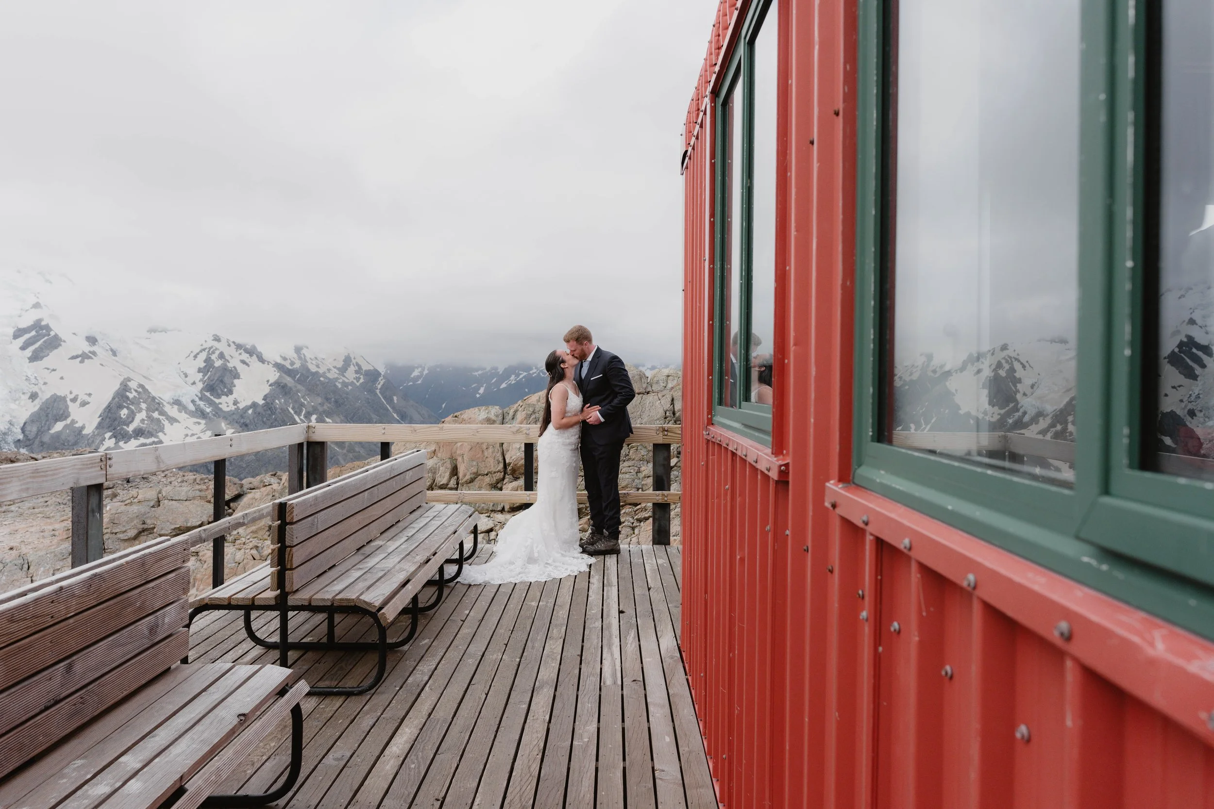 Victoria & Dylan - Mueller Hut-128.jpg