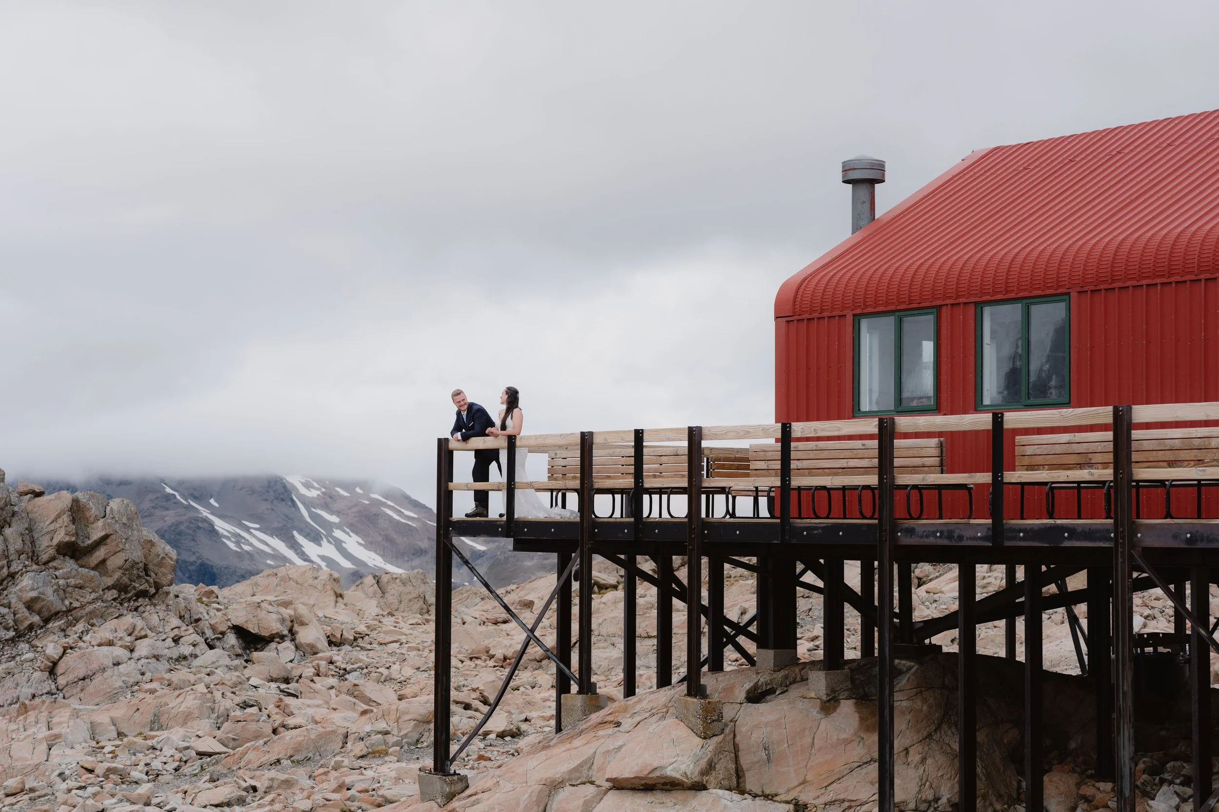 Victoria & Dylan - Mueller Hut-191.jpg