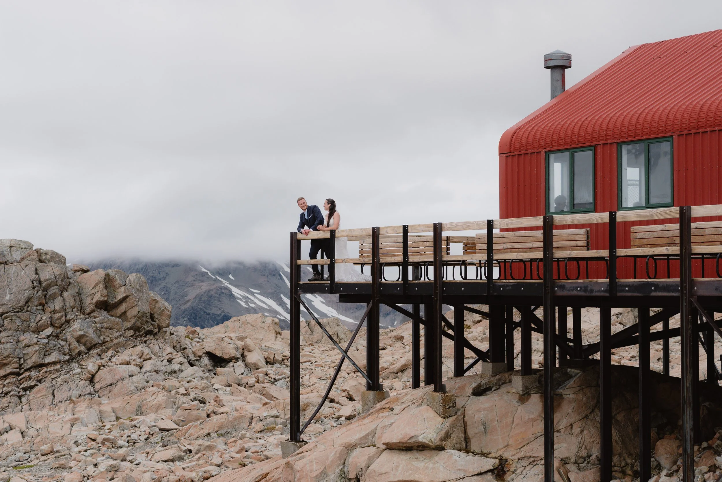 Victoria & Dylan - Mueller Hut-184.jpg