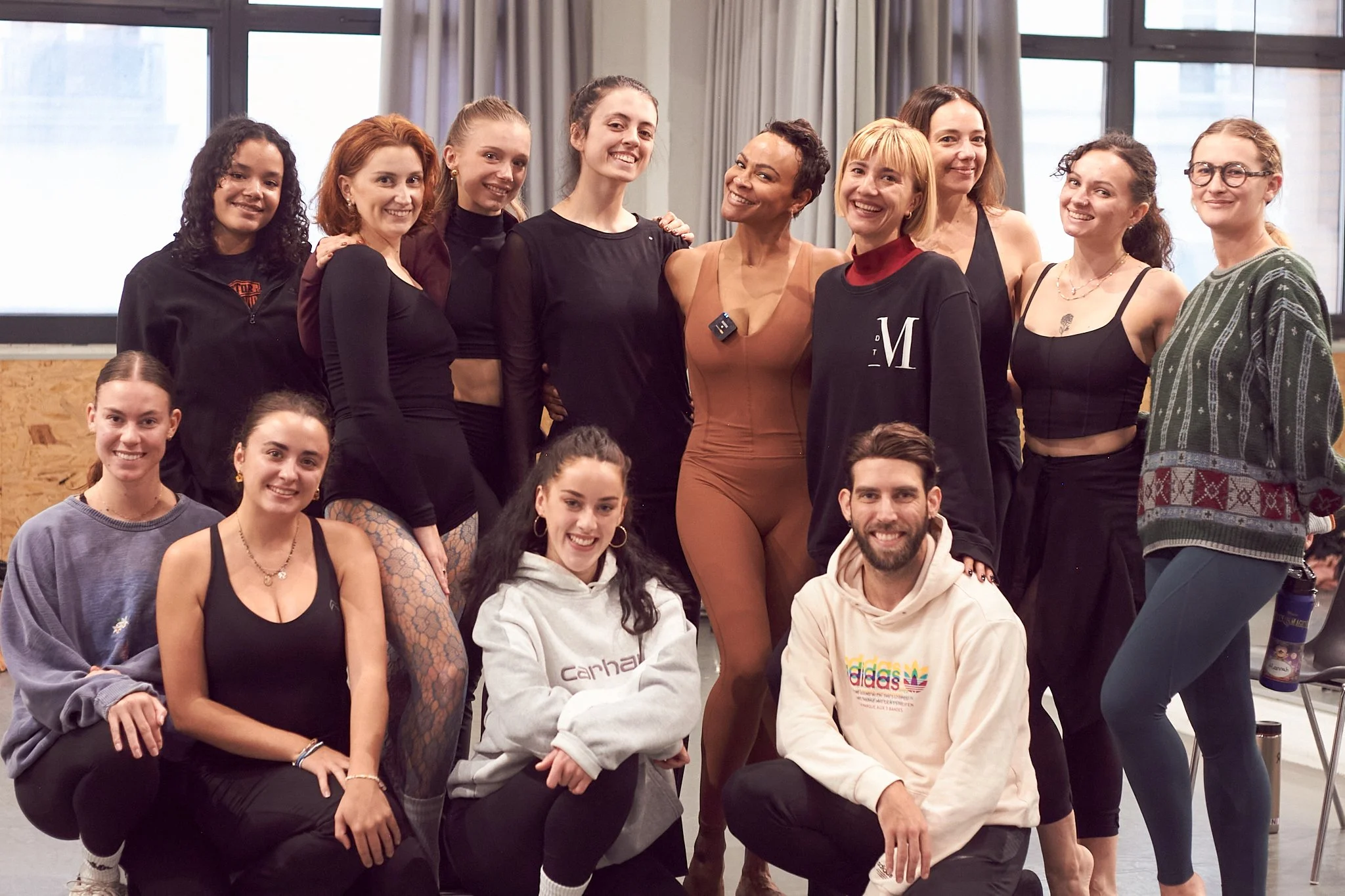 2025-10-03_ONOFFDanceMasterclass-CarlyHughes_IMG_6205 1.jpg