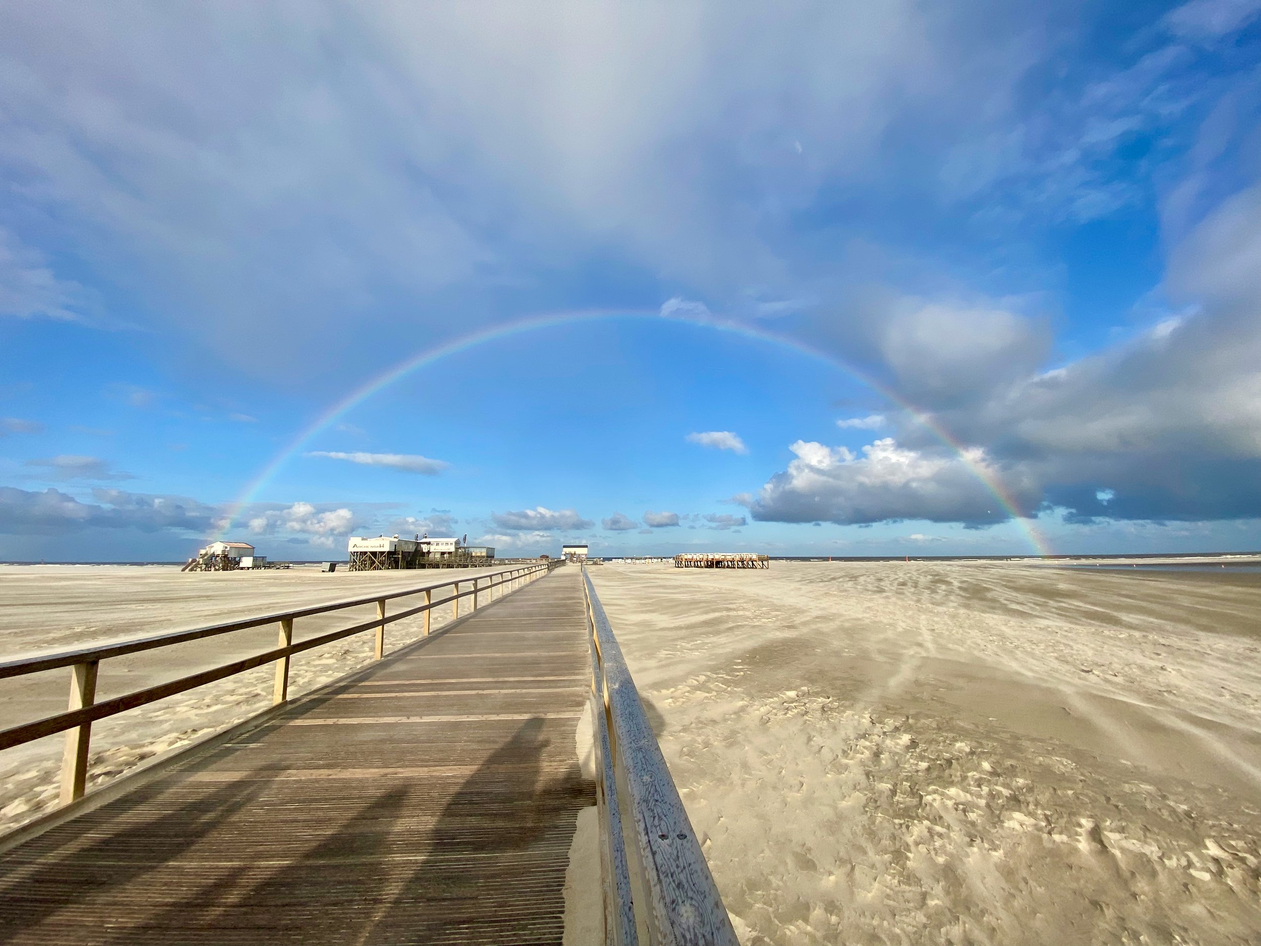 imme kock yoga das kubatzki retreat 2024 regenbogen.jpeg