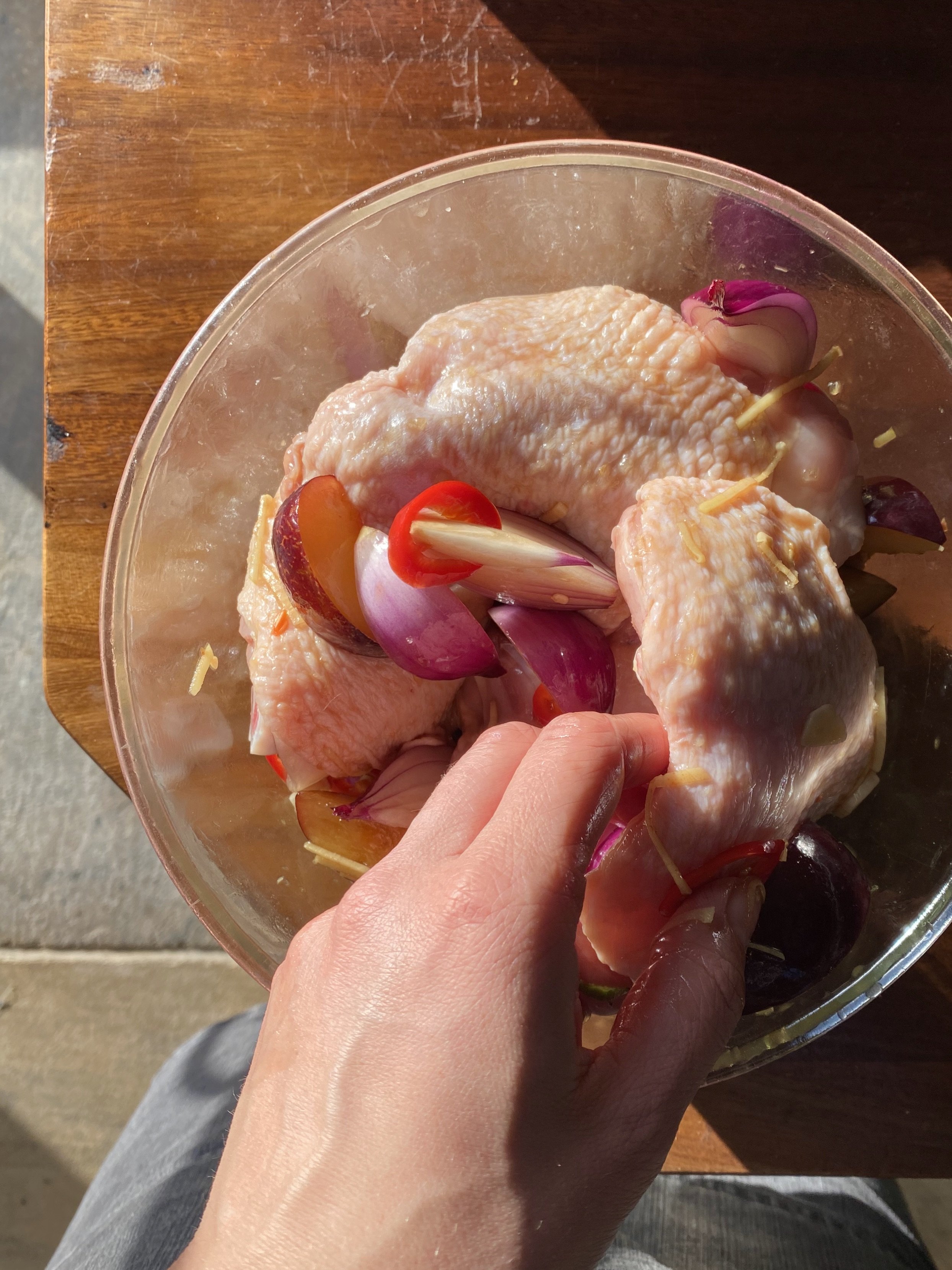 Marinating the chicken thigh with soy and honey