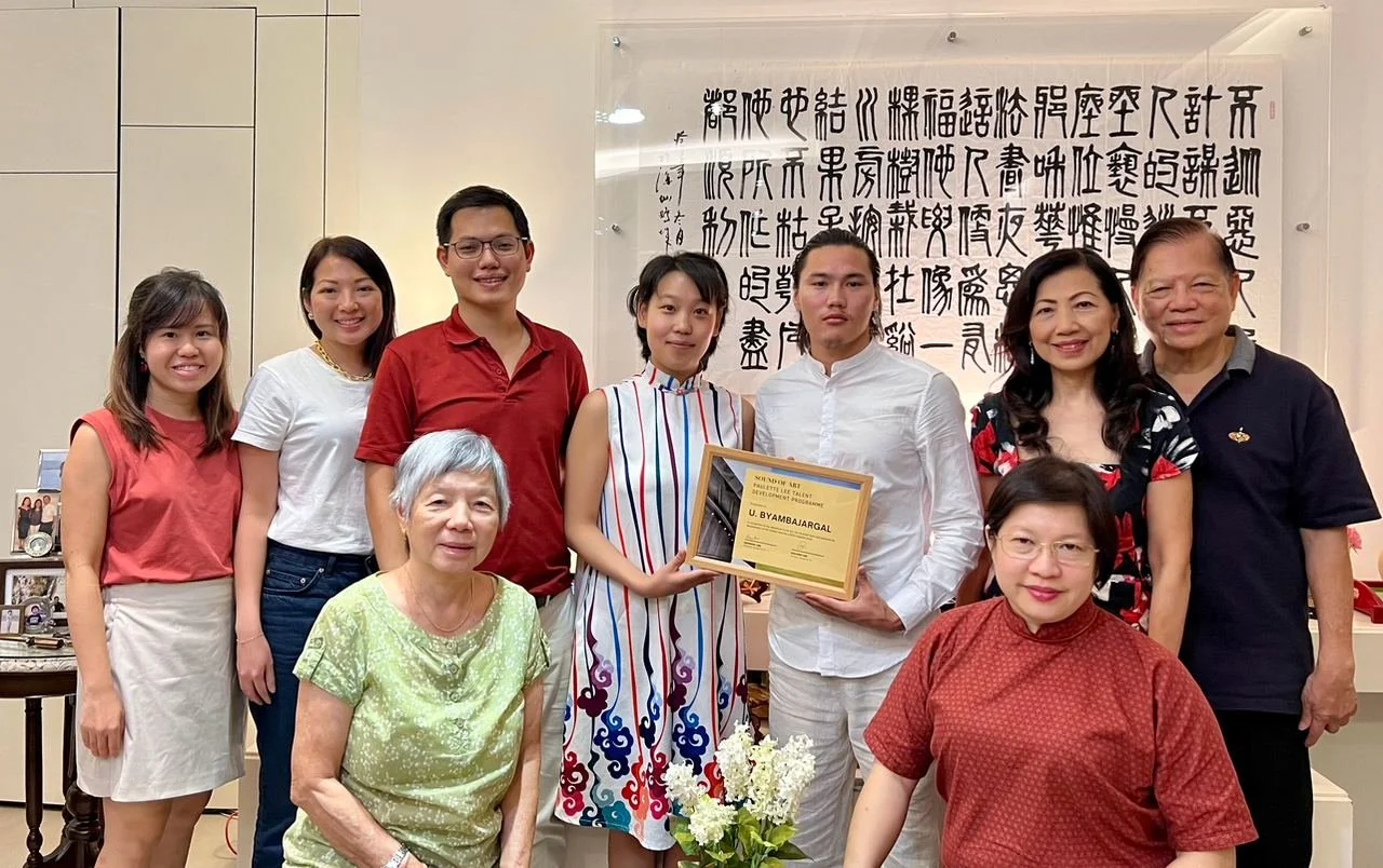     SOA-Paulette Lee Talent Development Programme    
  Congratulations to our Mongolian artist U. Byambajargal for being the first award recipient.  