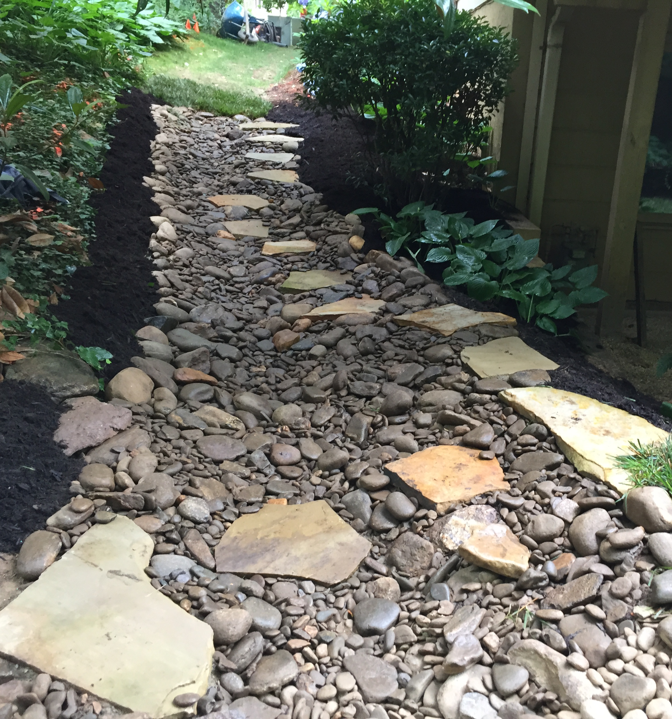 gardenscapes-greenville-web1.png