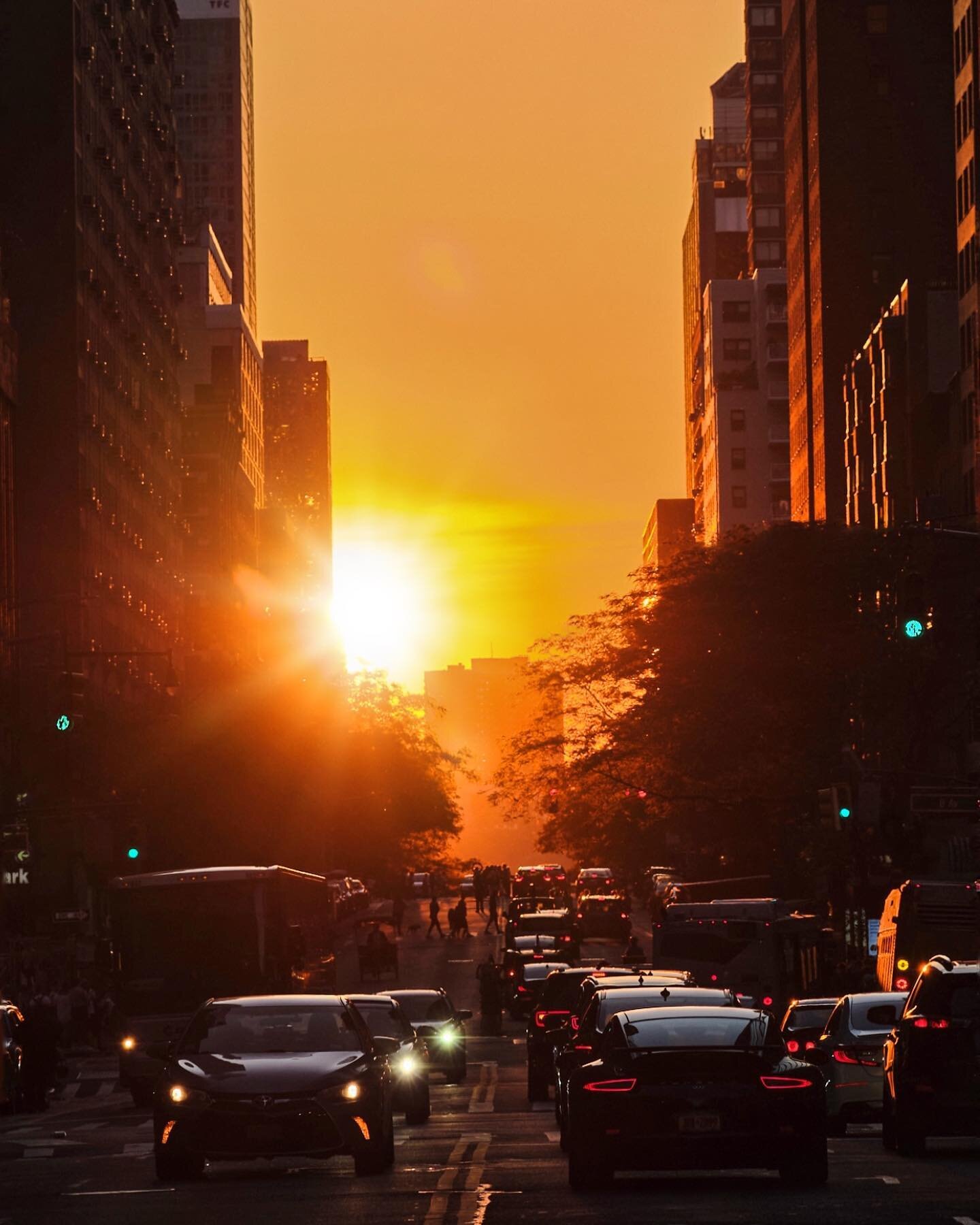 #Manhattanhenge ☀️🌇