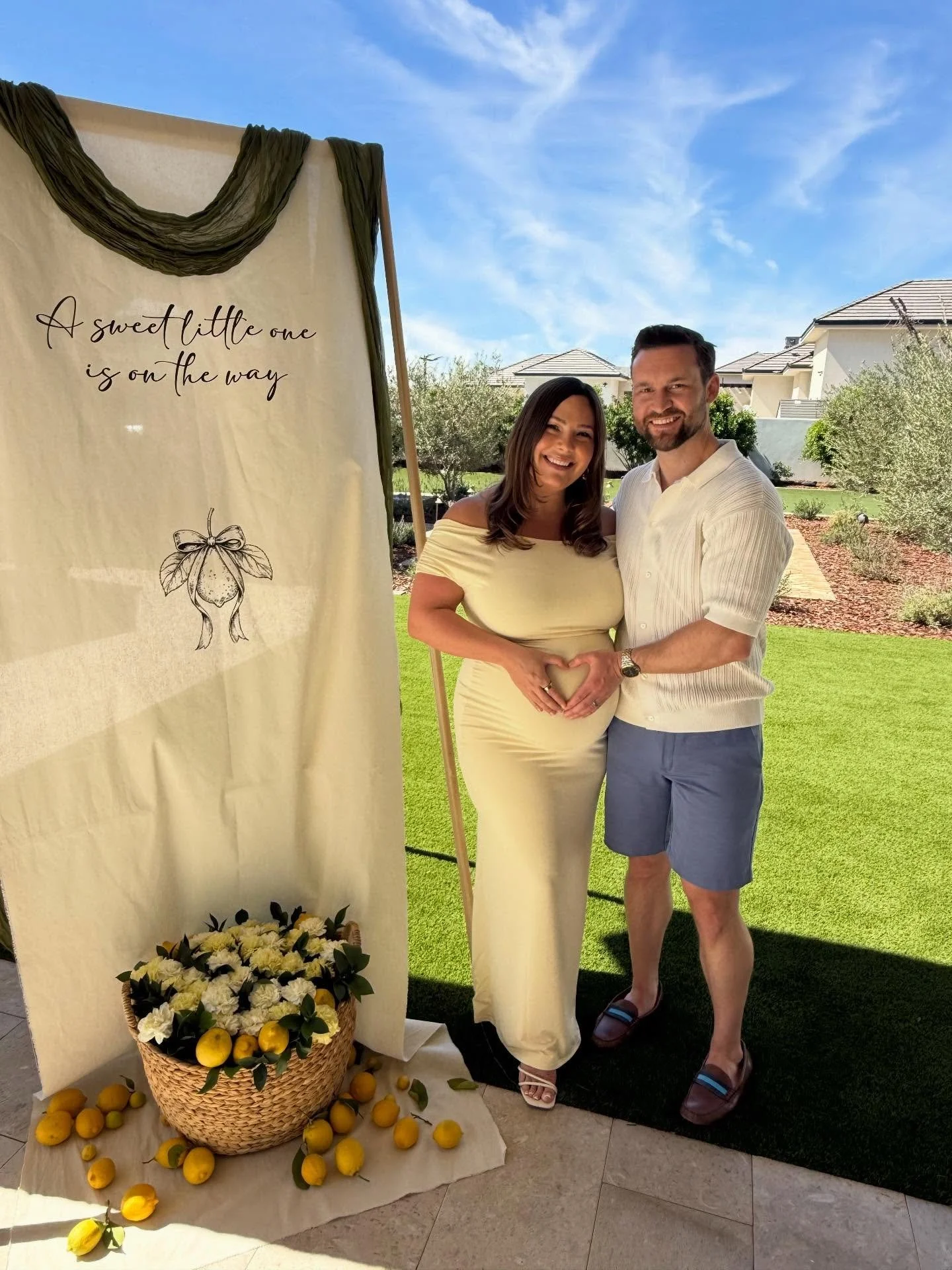 Snapshots between Sessions ✨

It&rsquo;s officially baby month!! 🤍🙏🏽😭🥹

The last few months have been filled with so many beautiful memories &mdash; growing this sweet little one, experiencing the baby shower of my absolute dreams, reconnecting 