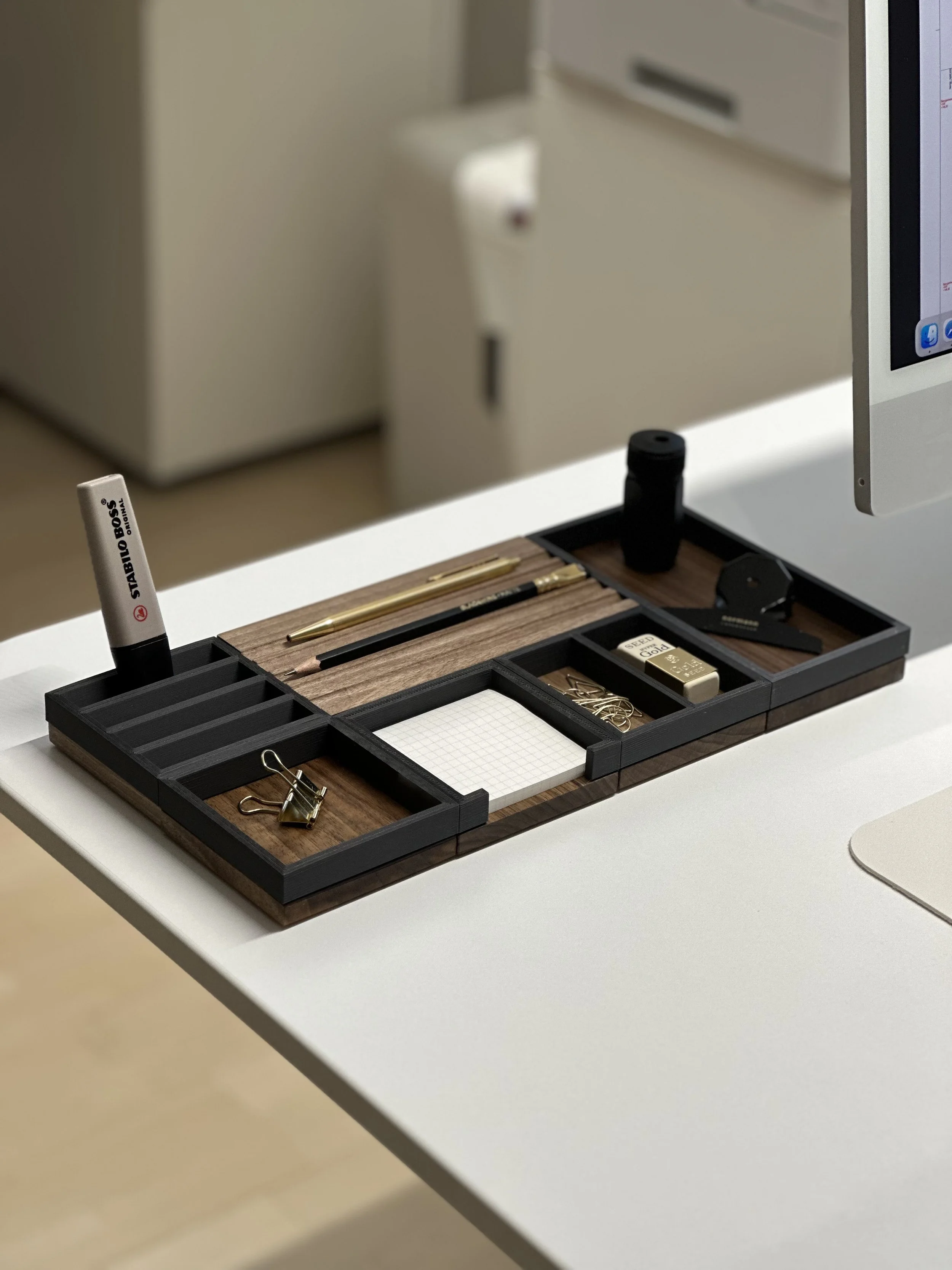 MODO Set 6 in Nussholz/Matte Ash Grey