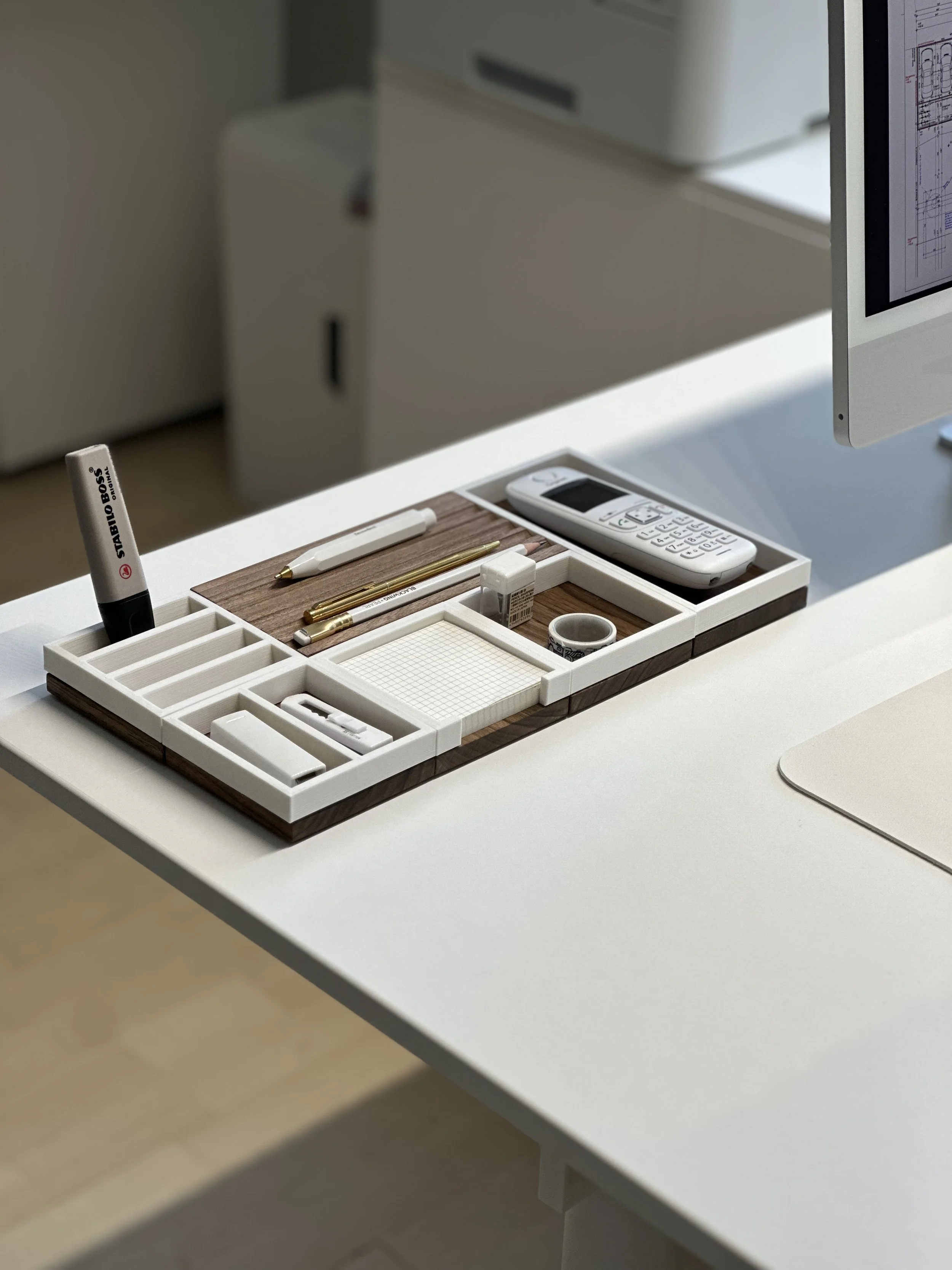 MODO Set 6 in Nussholz/Matte Cotton White