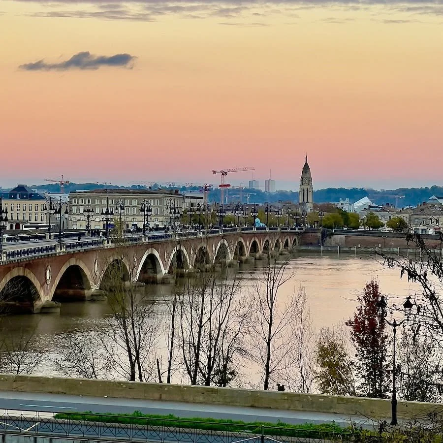 Only one hotel night booked for this 3-week trip. We're home-exchanging our way around Central Europe. That means real kitchens, real neighbourhoods, and our travel budget going to apple strudel instead.

Pic from our very first exchange, in Bordeaux