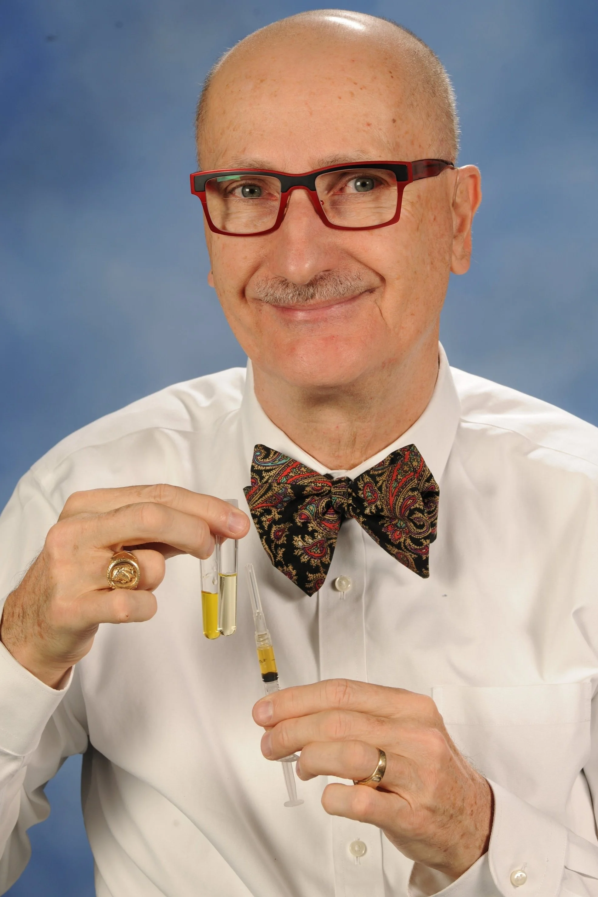 BEST DSC_4605 UrineWhiteShirtBlackTie.jpg