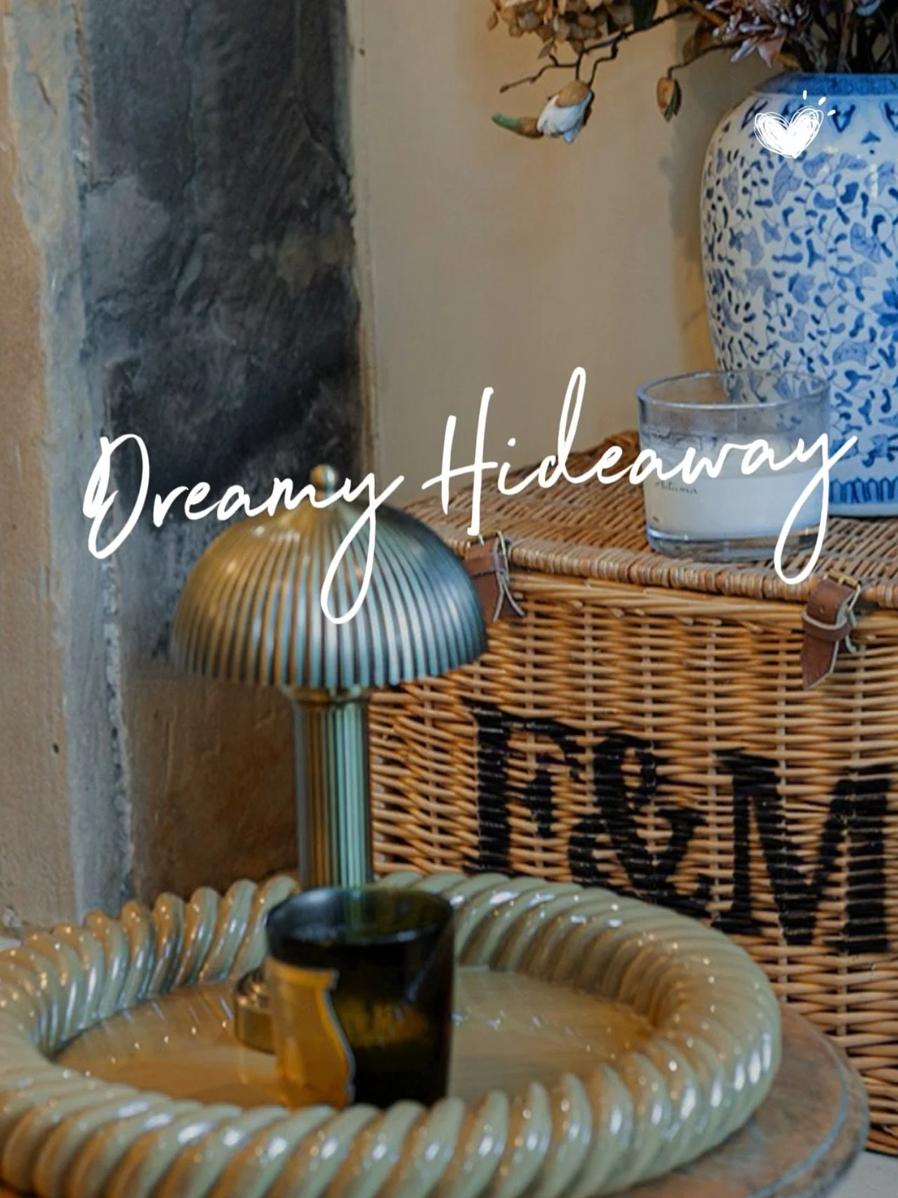 Felt at home on this recent shoot 📸 at The Avenue, Harewood, with @north_residential_leeds 🌿 The perfectly styled country cottage is pure charm, with a hint of the owners’ American roots. Loved photographing this one new to the market - but d