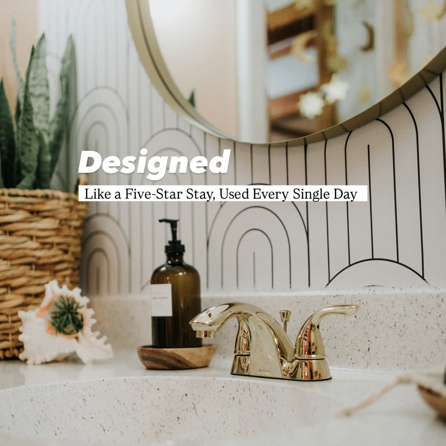 A bathroom photographed that&rsquo;s so beautifully styled it feels straight out of a bougie boutique hotel, where everyday routines deserve five-star vibes.&rdquo; ✨🛁

#RealEststeMedia #propertyphotography #interiordecor