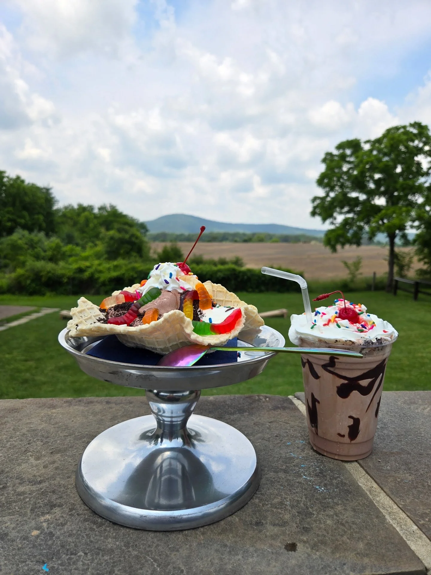 The weather&rsquo;s still warm, and our soft serve swirls are waiting for you 🍦☀️ Treat yourself to a sundae at the Comus Cone window this weekend!

#ComusMD #ComusCones #SoftServeSeason #MarylandEats #MoCoEats #MarylandIceCream #SundaeFunday #Local