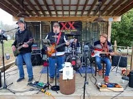 Double Crossed Band