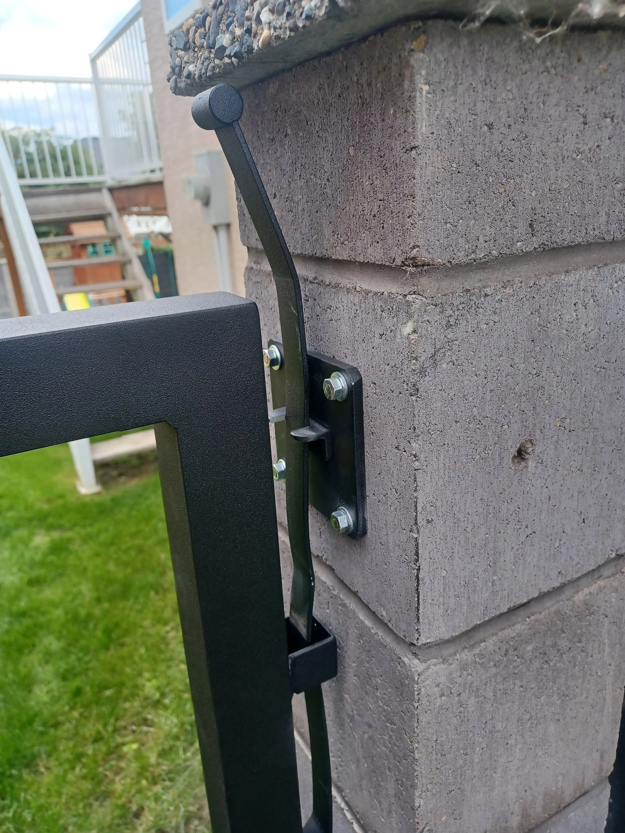 SPRING BAR LATCH.jpg