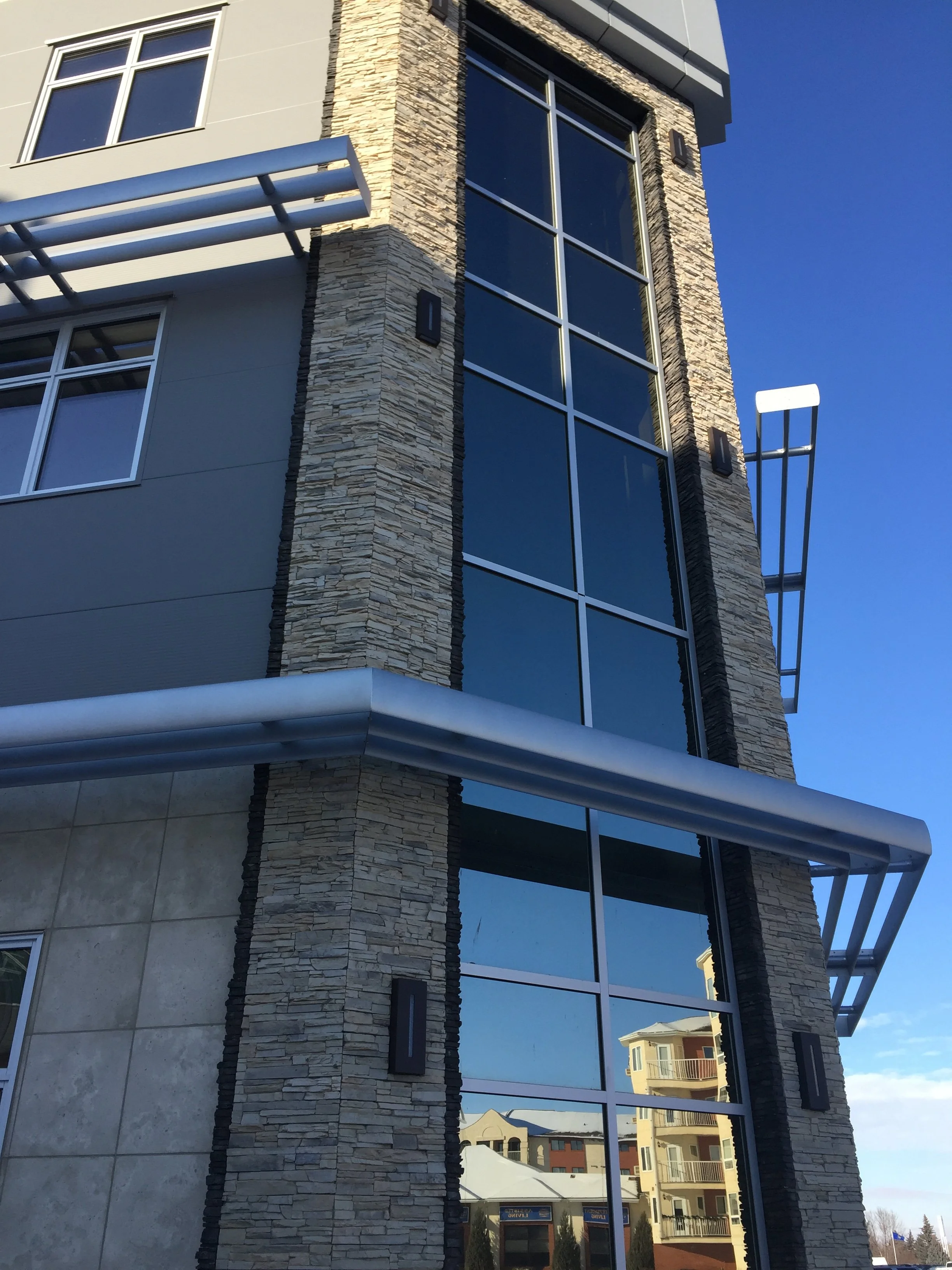 custom louver awning 11.JPG