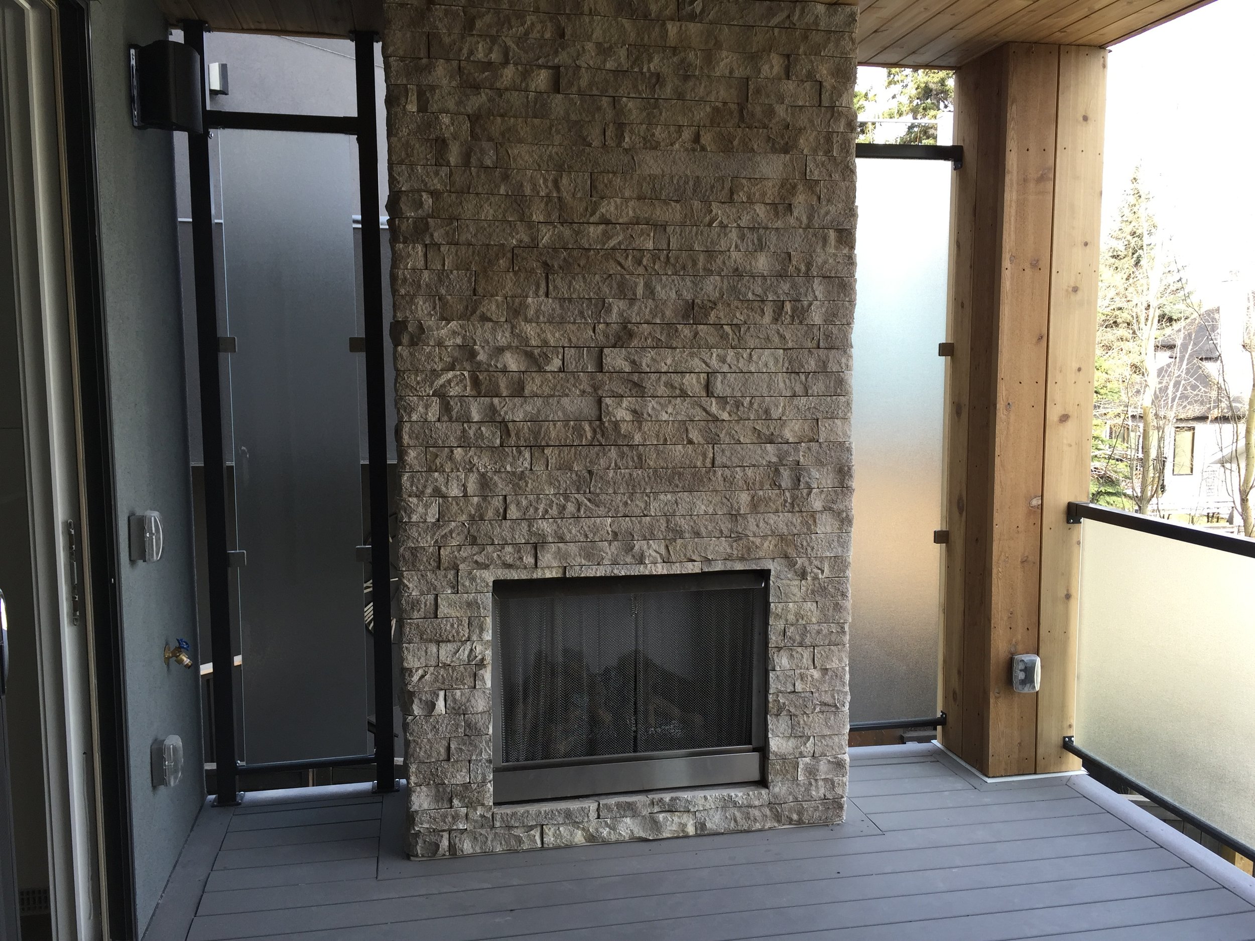 sq top pinhead glass 2.JPG