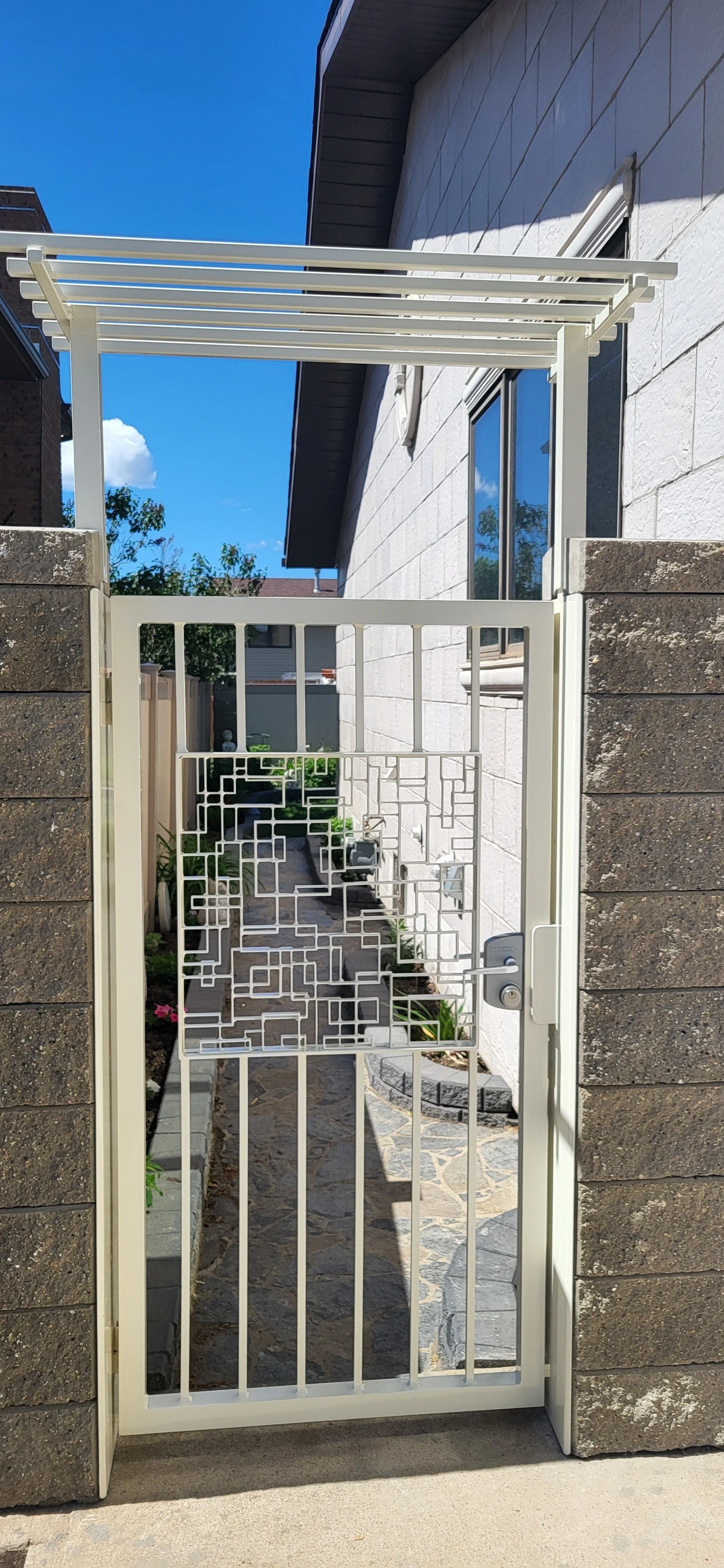 DECORATIVE GATE 2.jpg