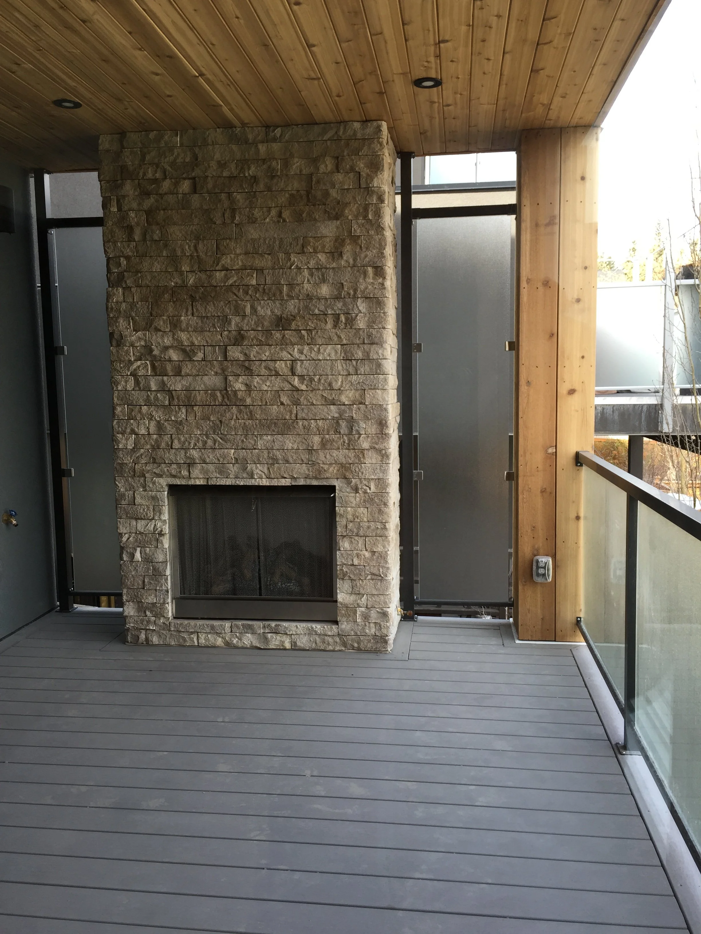sq top pinhead glass 3.JPG