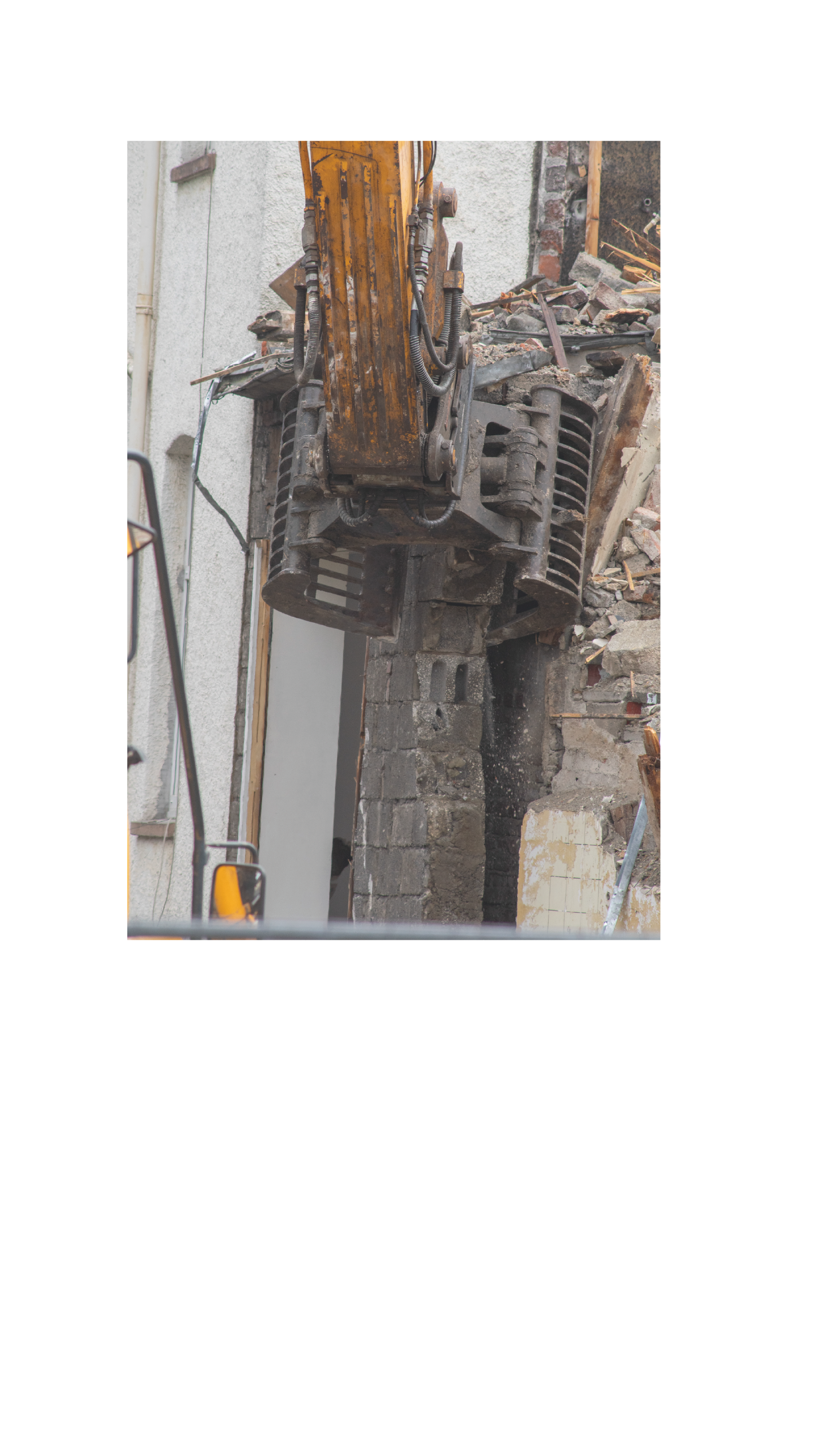 bhf-34_aaron stierl_09_ohne titel_2025_IX.png