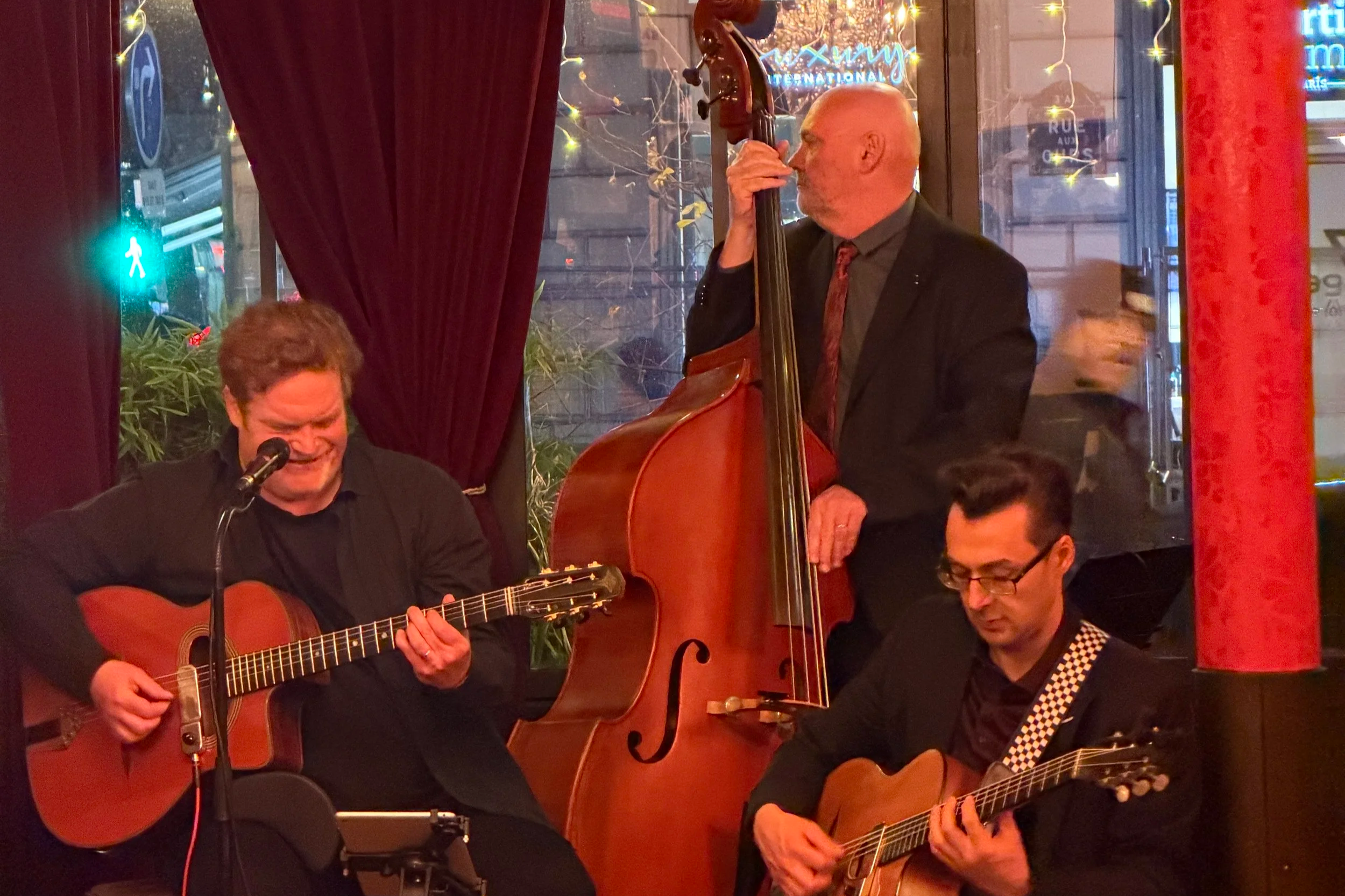 🎷 LAISSEZ-VOUS PORTER PAR LE JAZZ AU SACRÉ FRENCHY ✨