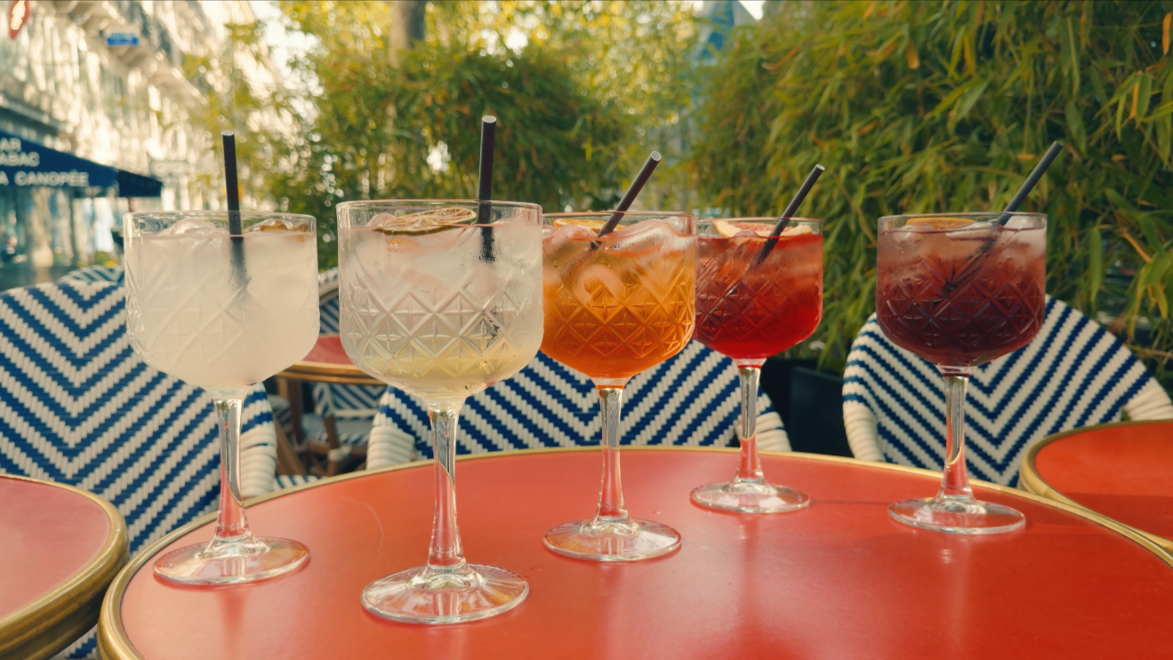 ON SE RETROUVE À L’HAPPY HOUR ? 🥂✨