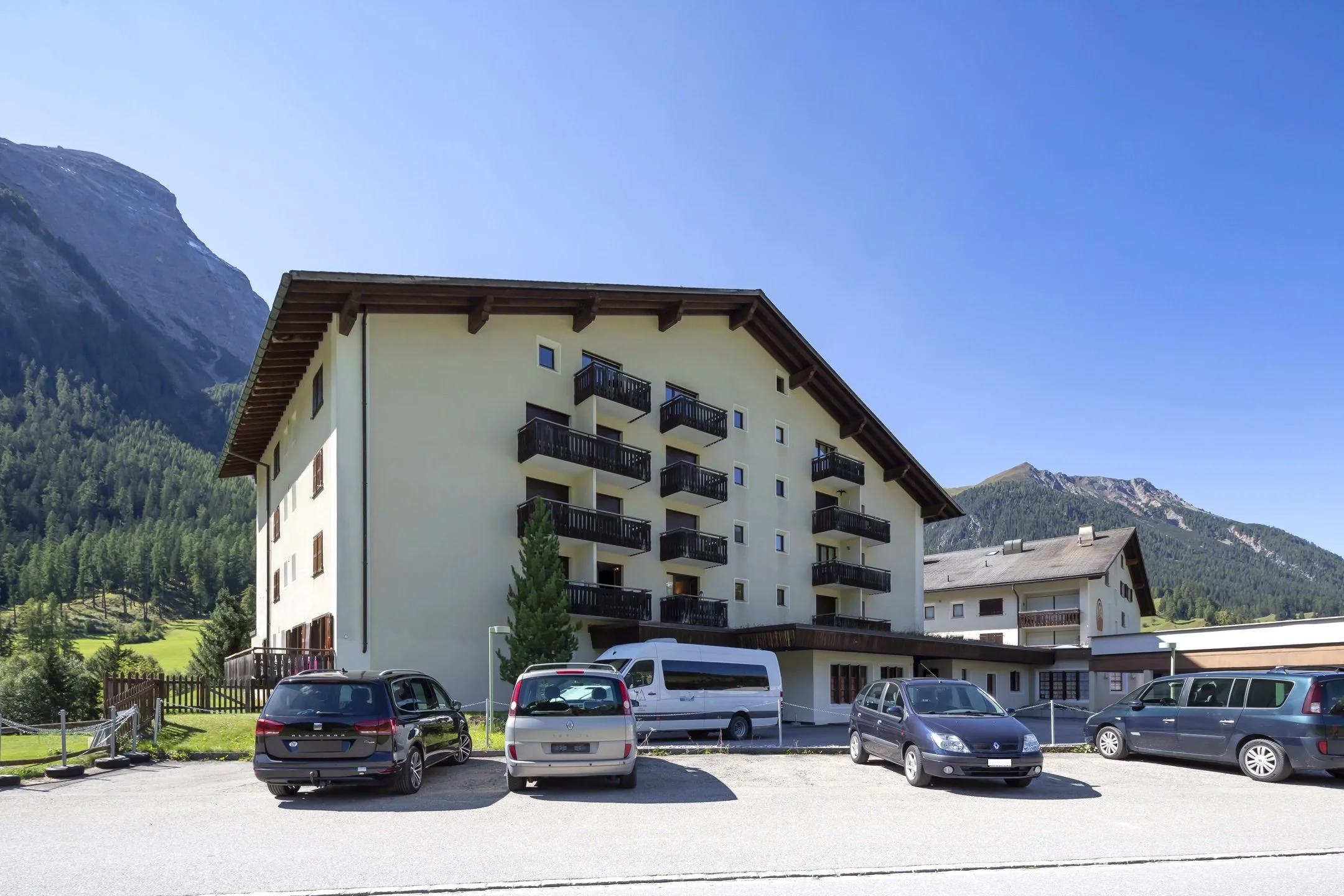 002_Bergün_appartement_Smaal_Swiss_Immo.jpg