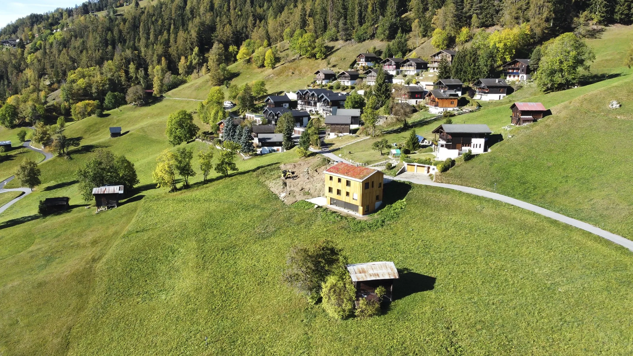 003_Lax_appartement_Smaal_Swiss_Immo.jpg