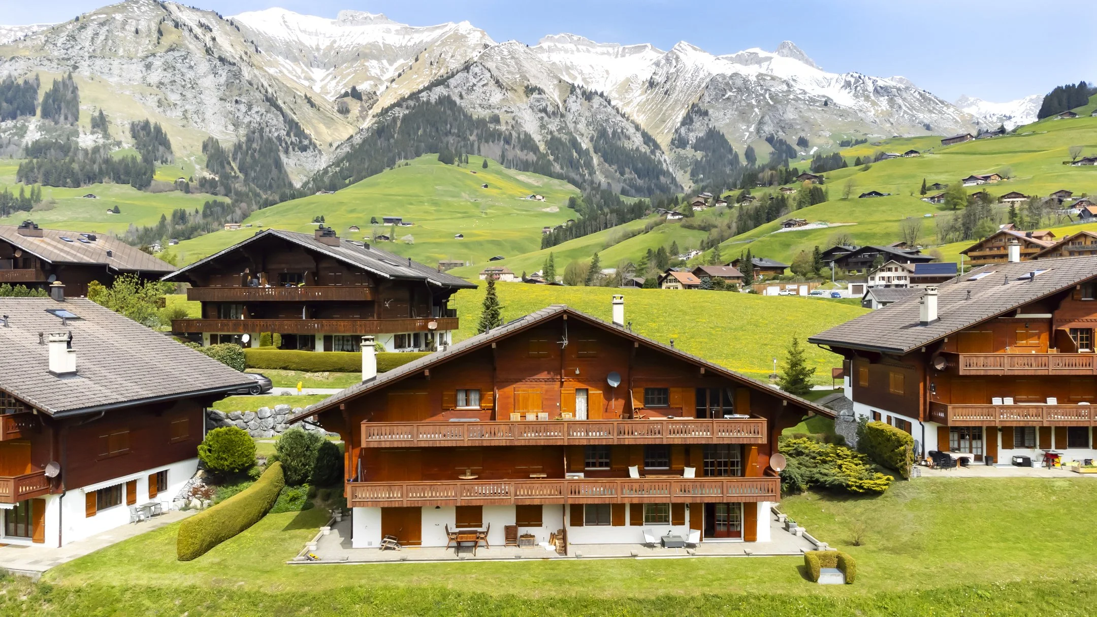 Aanbod Vakantiehuizen, Chalets en Appartementen in Zwitserland — Smaal