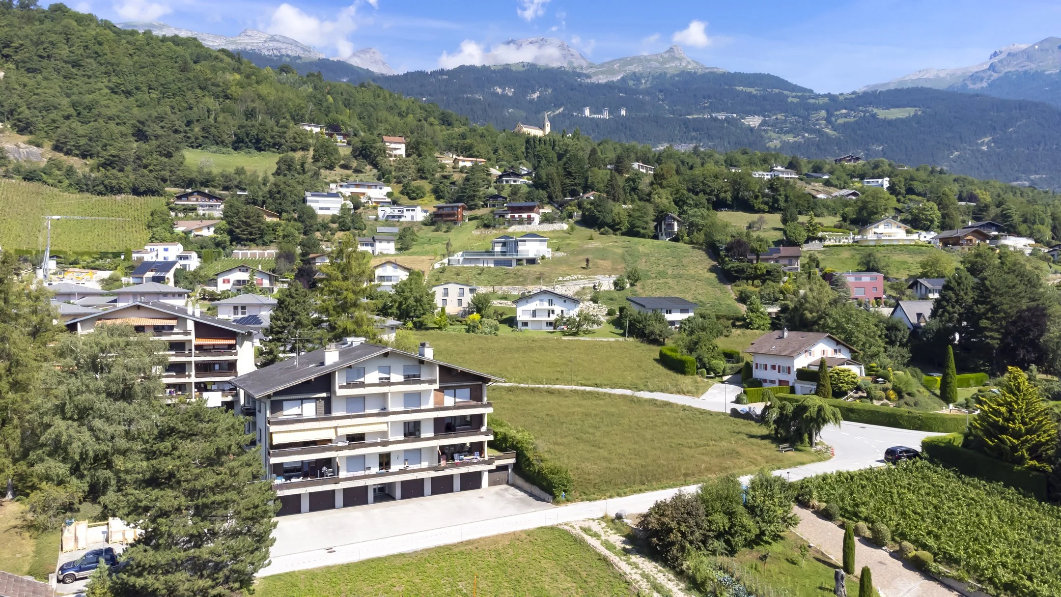 002_Venthône_appartement_Smaal_Swiss_Immo.jpg