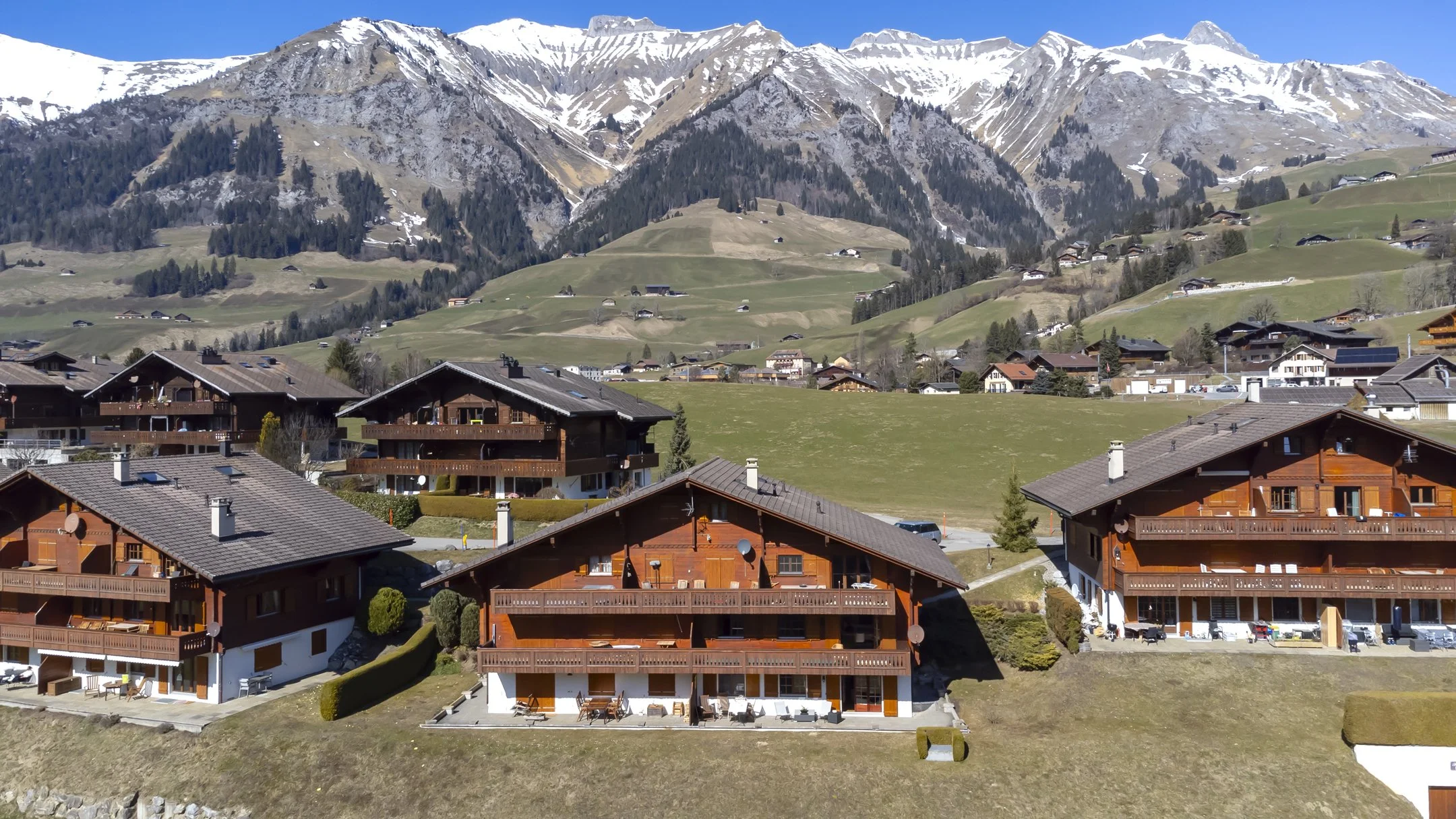 002_Château d'Oex_appartement_Smaal_Swiss_Immo.jpg